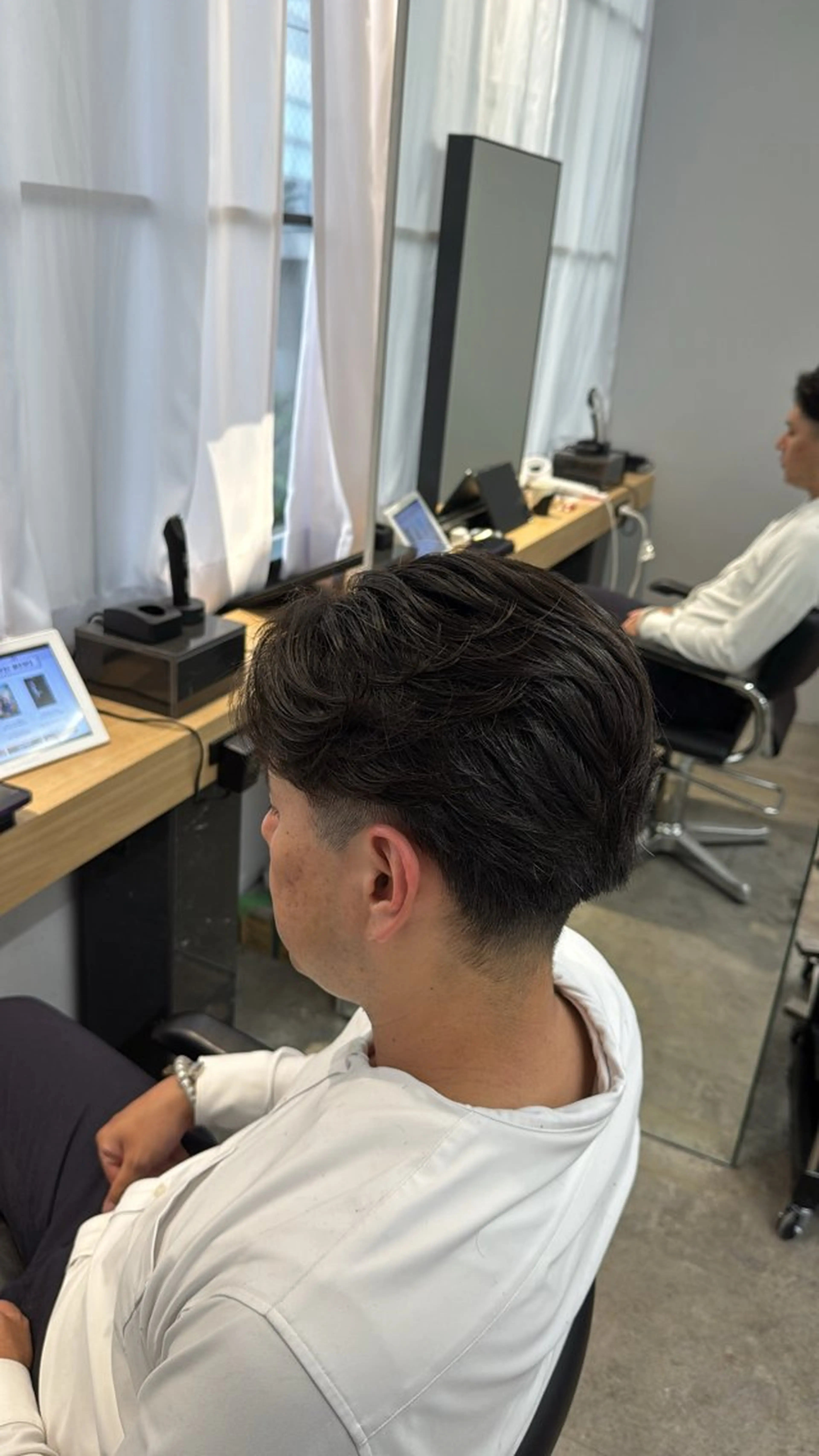 メンズ leo/ロング／ レイヤーカット⛈️のヘアスタイル