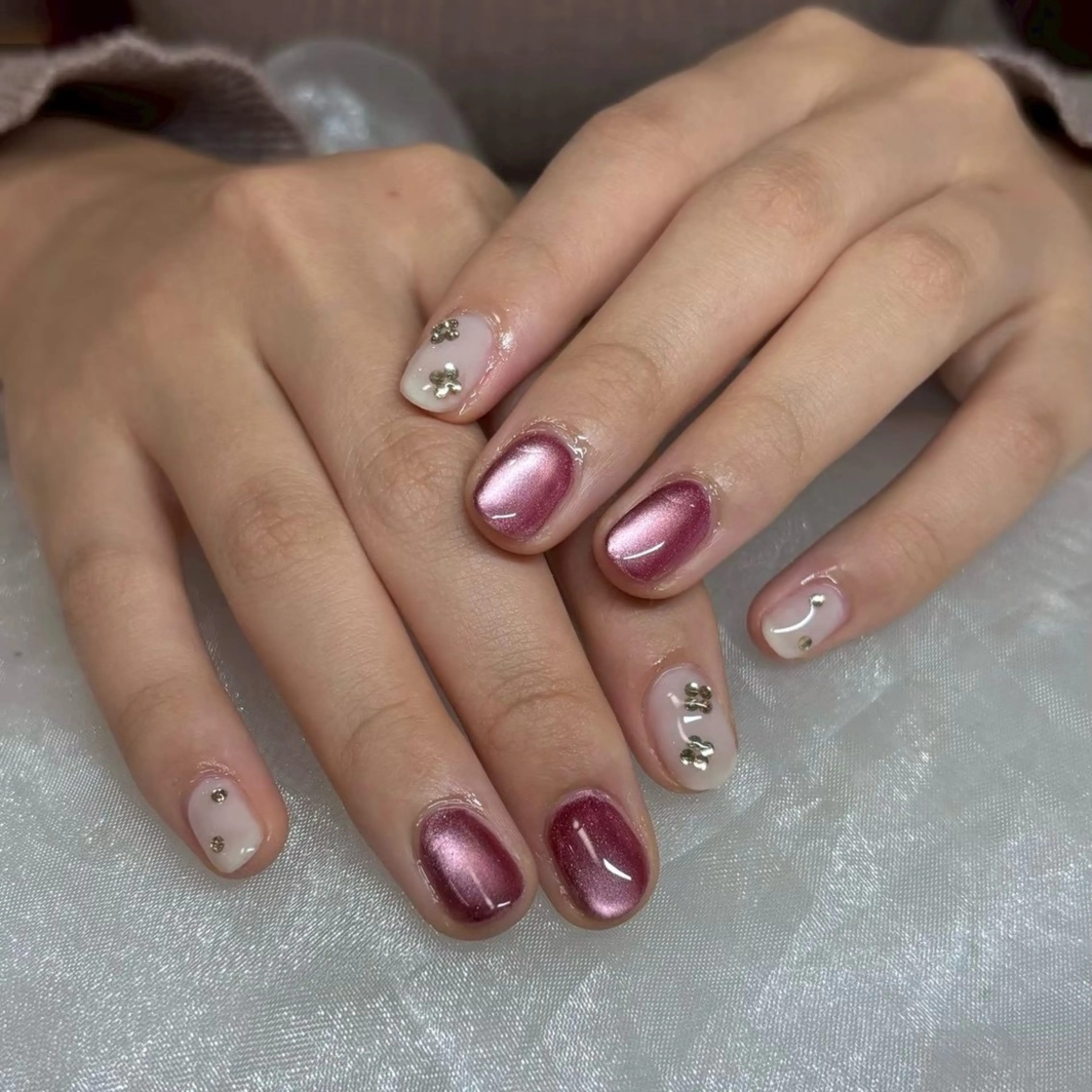 ネイル シンプルネイル lalaroom. nailsalon航空公園店所属・lala room.のネイルデザイン