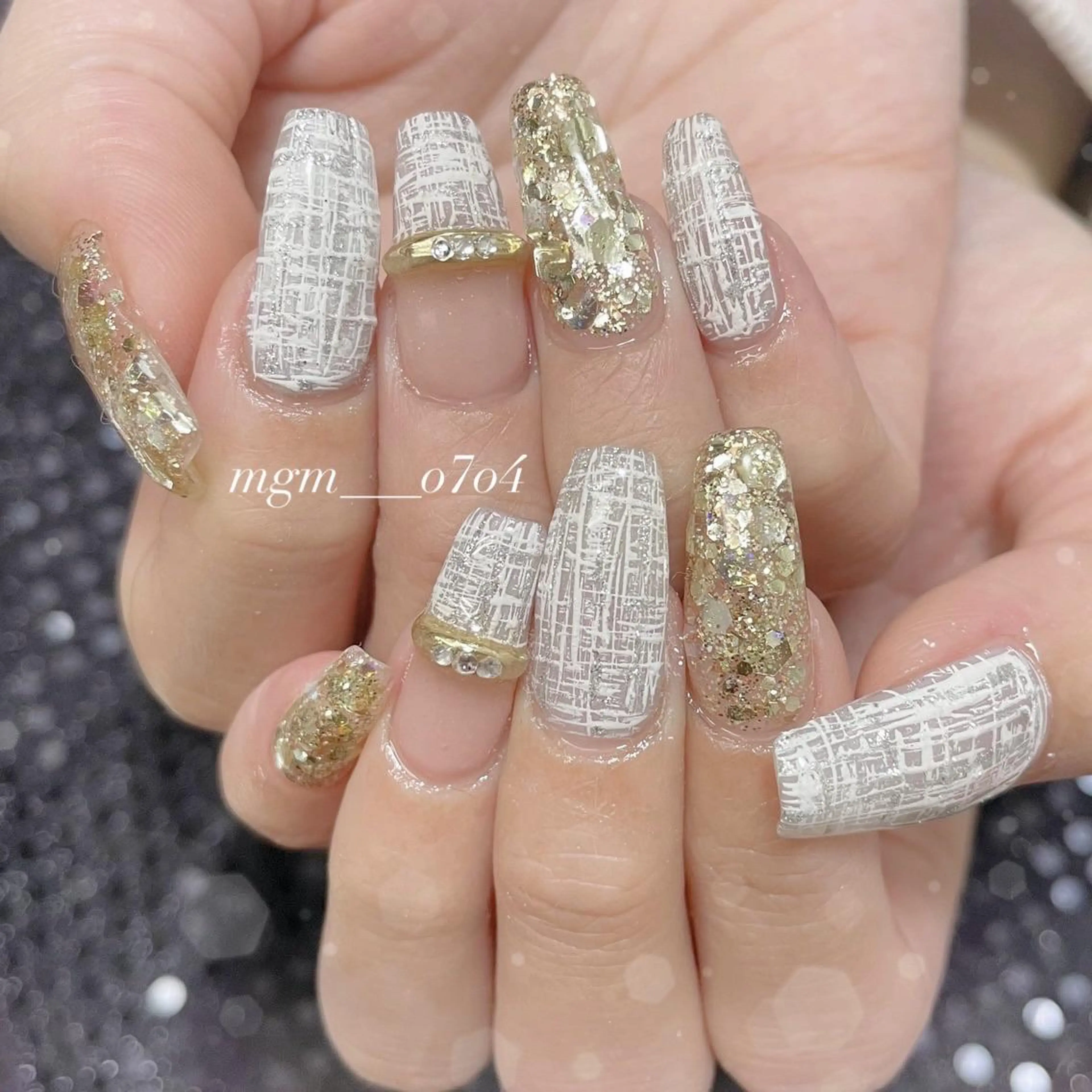 ネイル ハンドネイル ハンドケア MoON...❤︎ MeGuのネイルデザイン