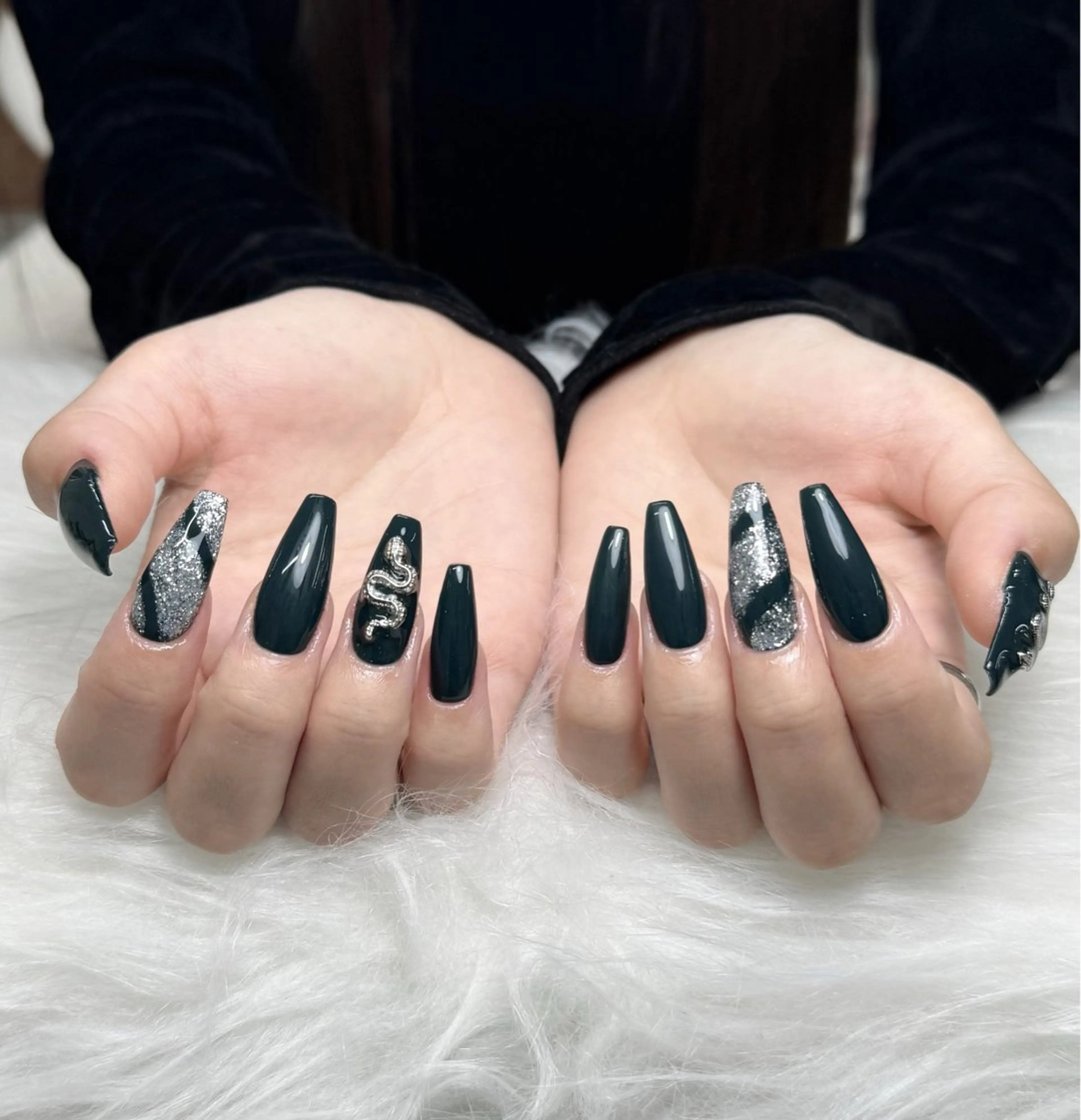 ネイル ハンドネイル ハンドケア Nova Nail Salonのネイルデザイン