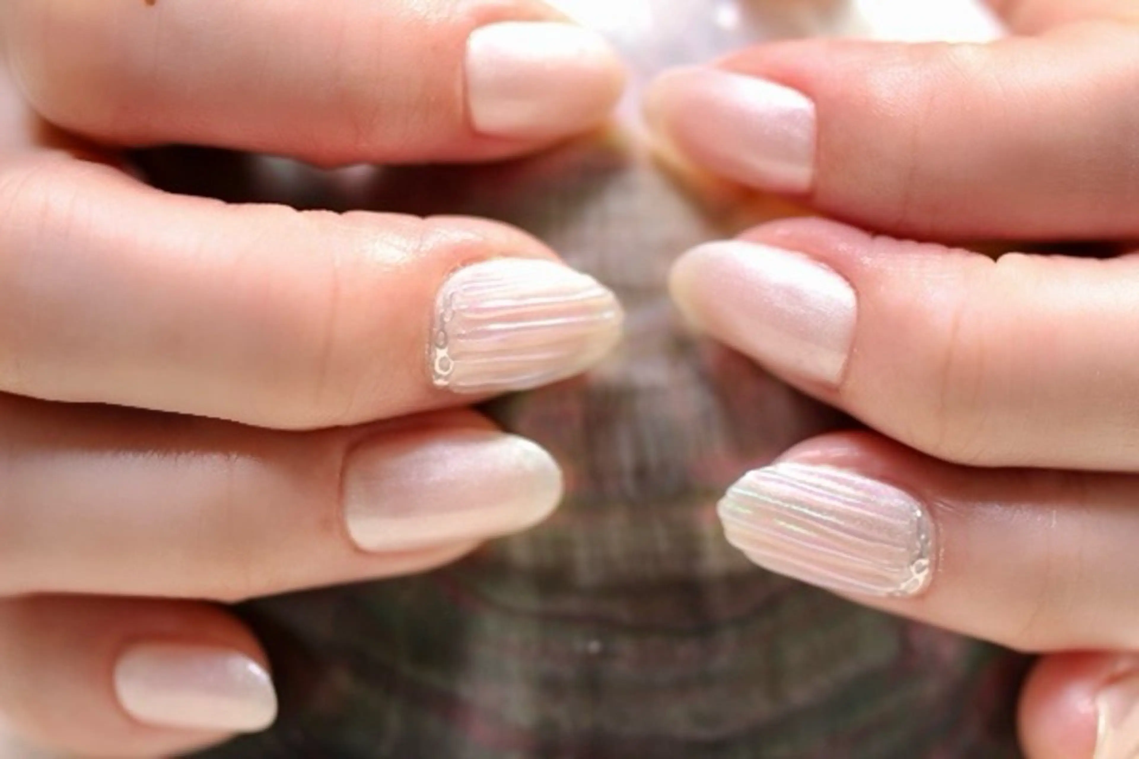 ネイル ジェルネイル ママリンド　志村坂上店所属・しみ えんのネイルデザイン