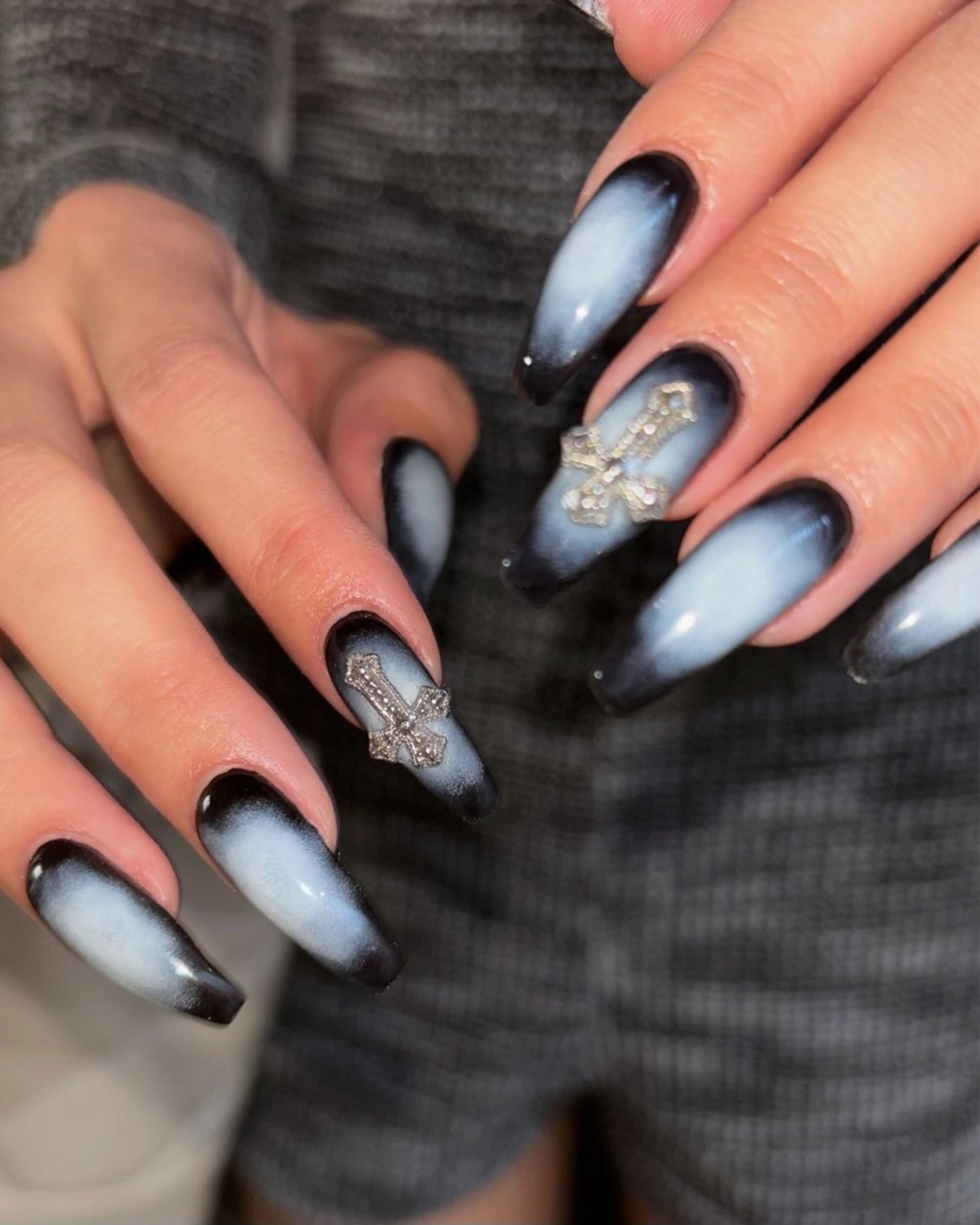 ネイル ハンドネイル 🪐富島彩夏 /海外nail🪐のネイルデザイン