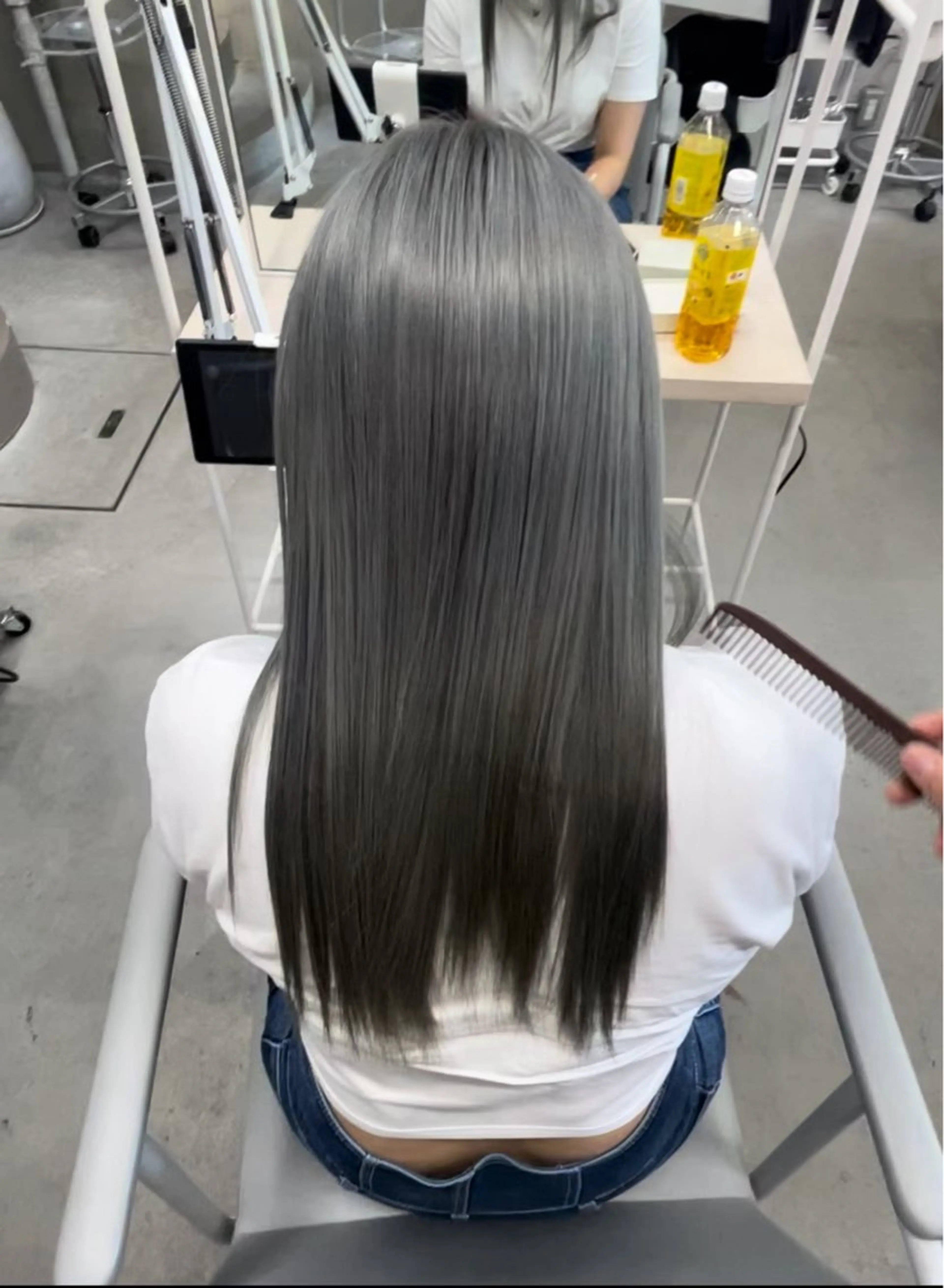 セミロング qulim所属・qulim【クリム】 /ハイトーン/海音のヘアスタイル