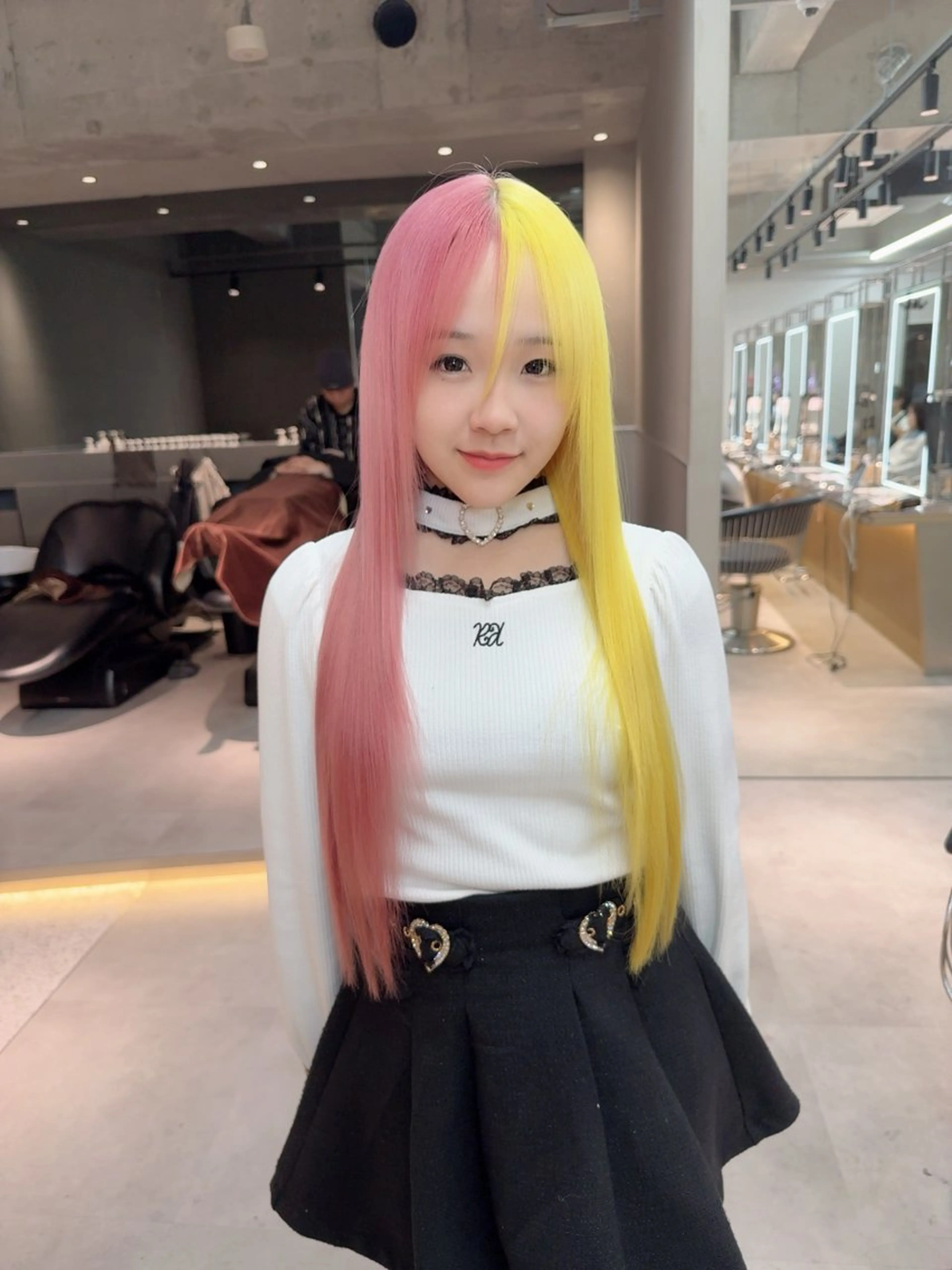 ロング カラー ヘアアレンジ ヘアカラー トリートメント ARIA💎縮毛矯正 ブリーチ💎複雑履歴のヘアスタイル