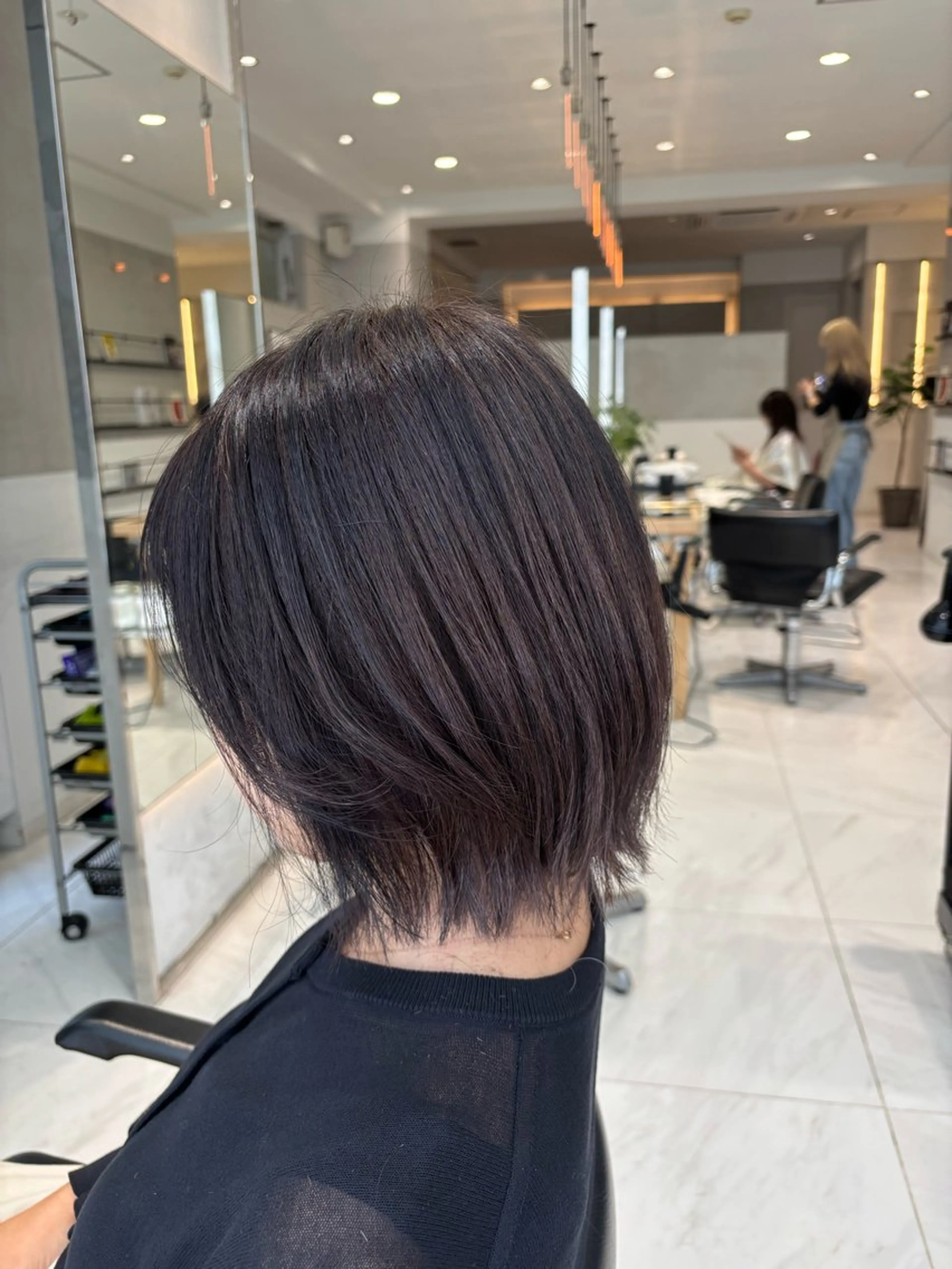 ミディアム カラー ヘアアレンジ 似合わせカットカラー 💎モエのヘアスタイル