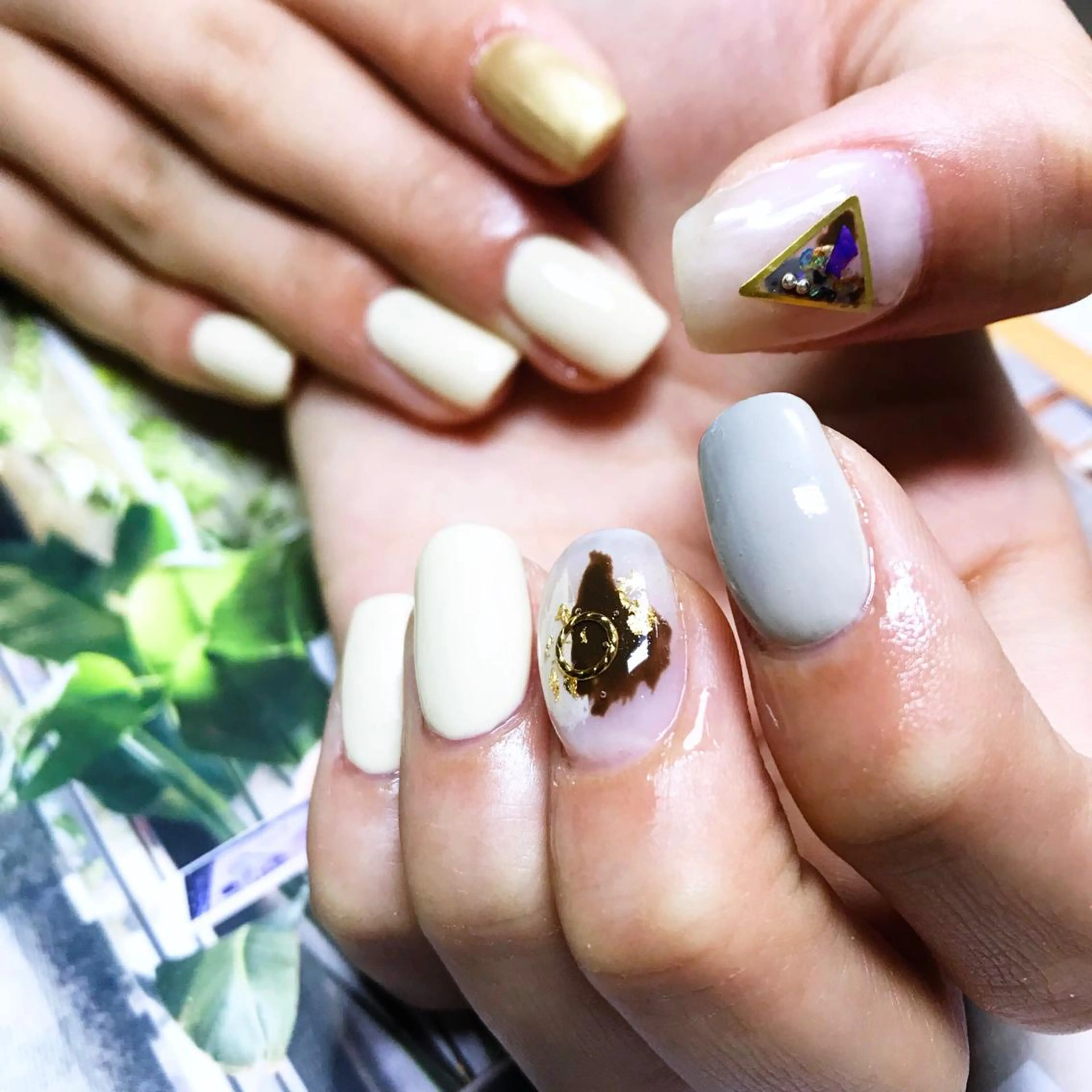 ネイル アートネイル 【カメレオン】 上村 祥子のヘアスタイル