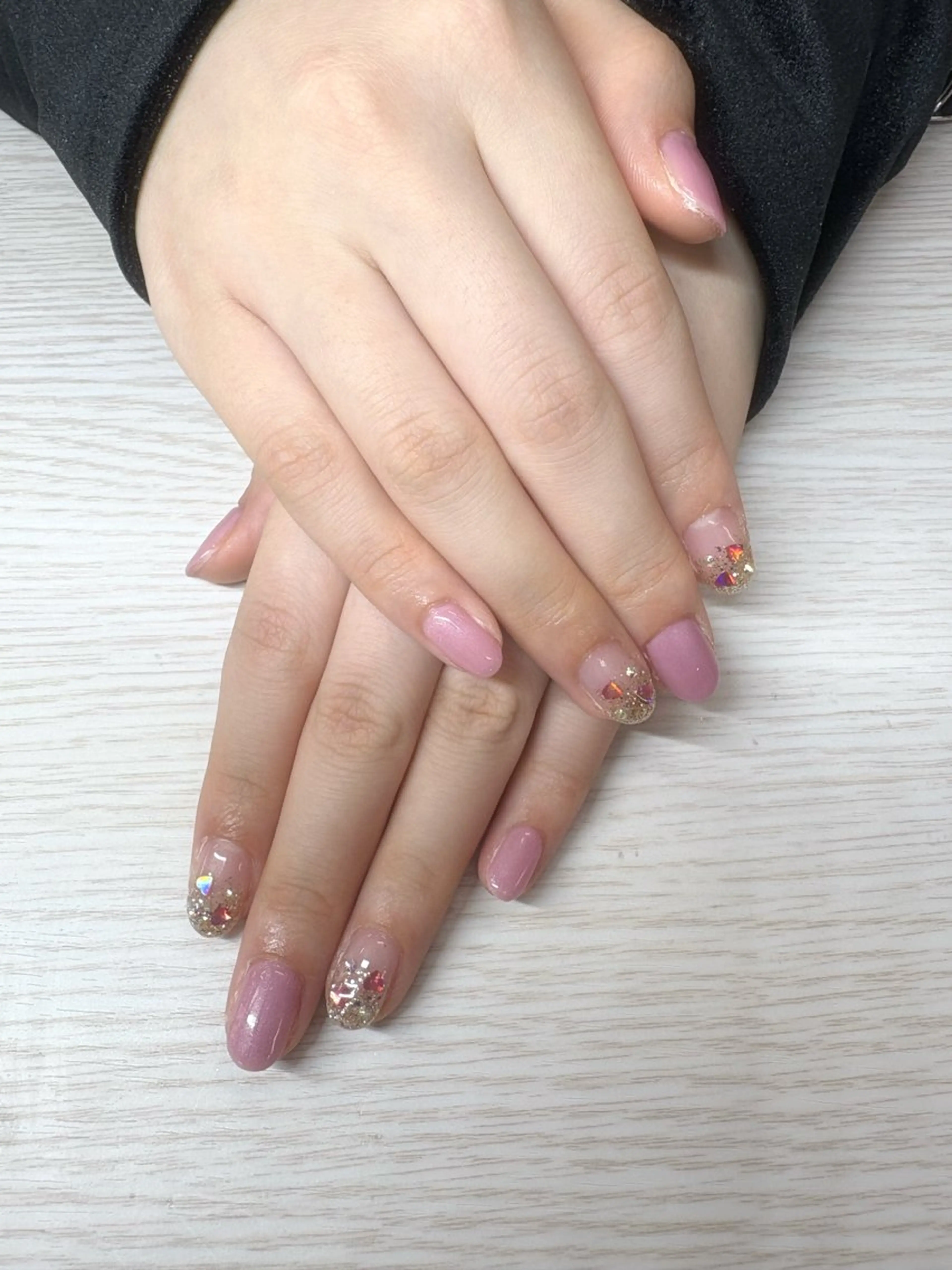 ネイル ガーリー ゴールド ハート キラキラネイル ラメ(グリッター) TRU もえかのネイルデザイン