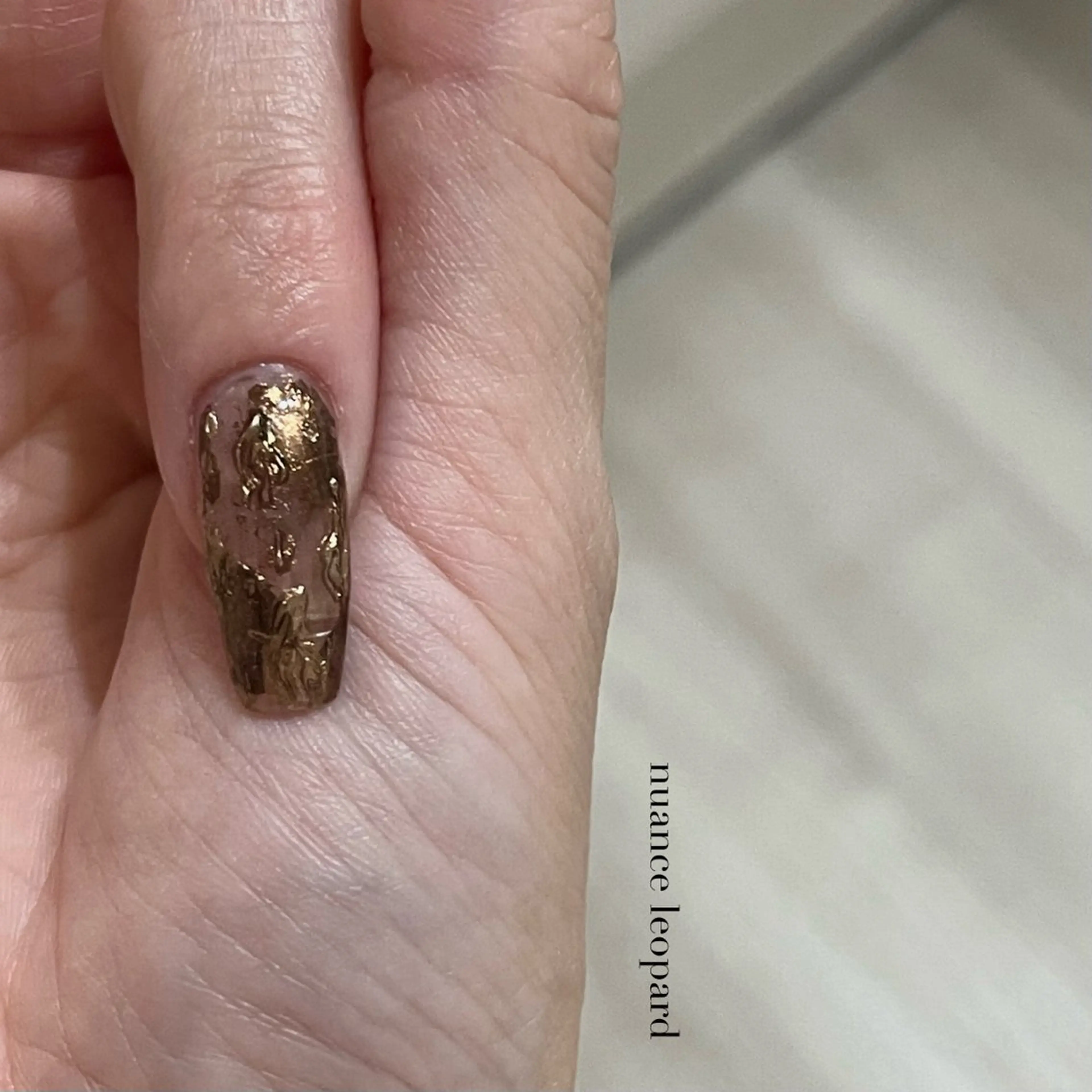 ネイル アニマル柄 ニュアンスネイル ハンドネイル pualua miharuのネイルデザイン