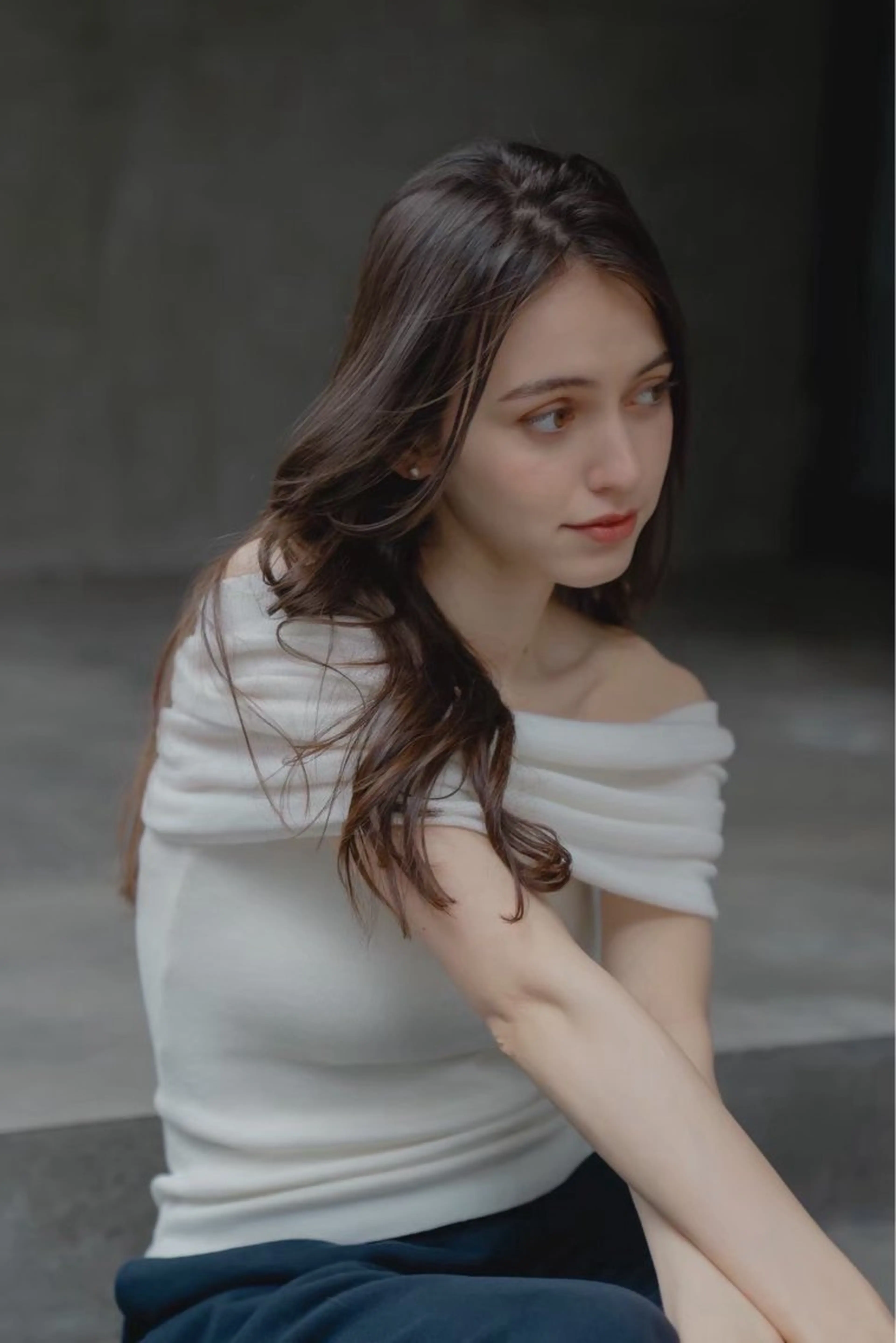 ロング 敏感肌のカラー｜斉藤 ｜かきあげバングのヘアスタイル