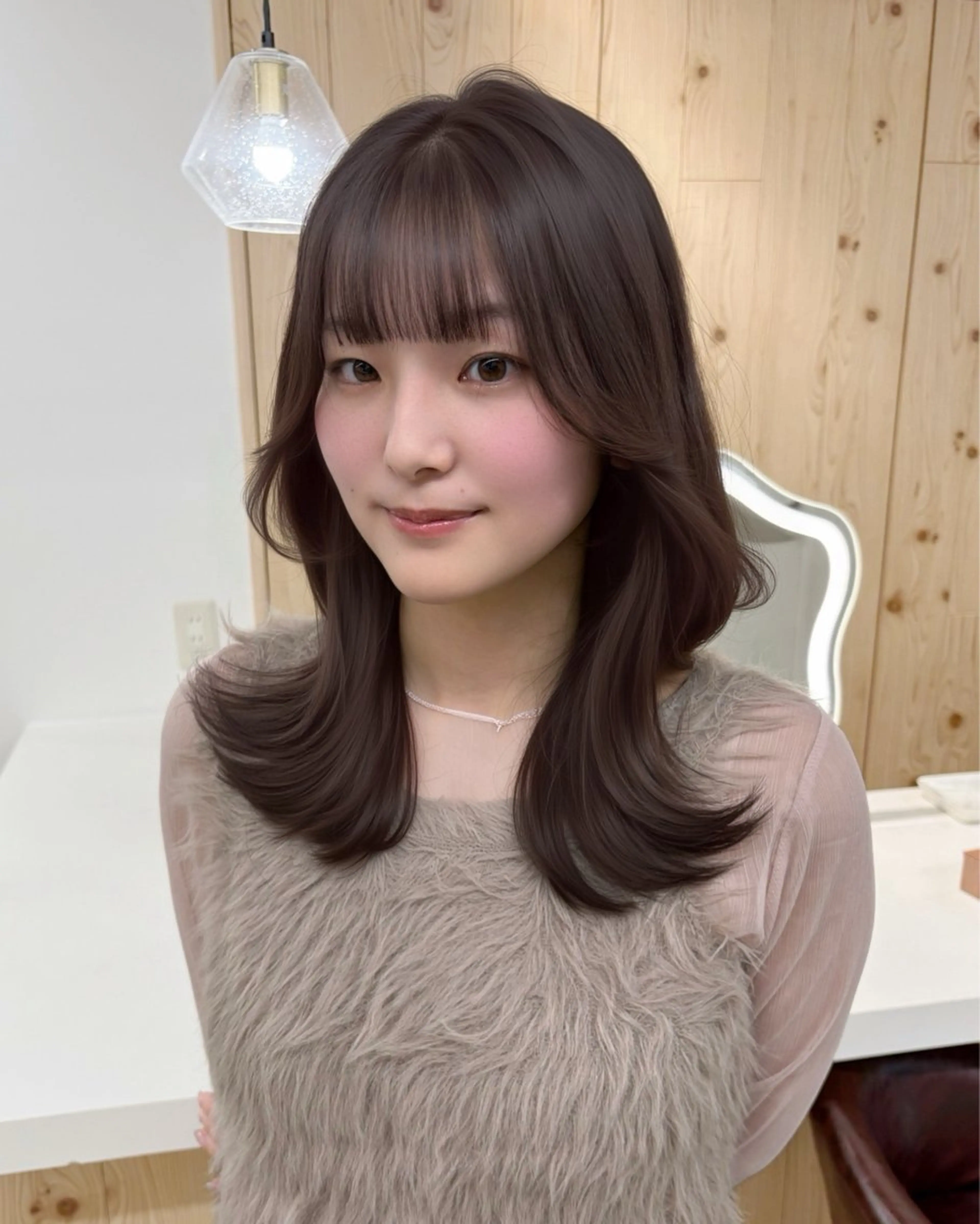 ミディアム カラー ヘアカラー トリートメント 新宿/韓国ヘア/ 髪質改善ストレートのヘアスタイル