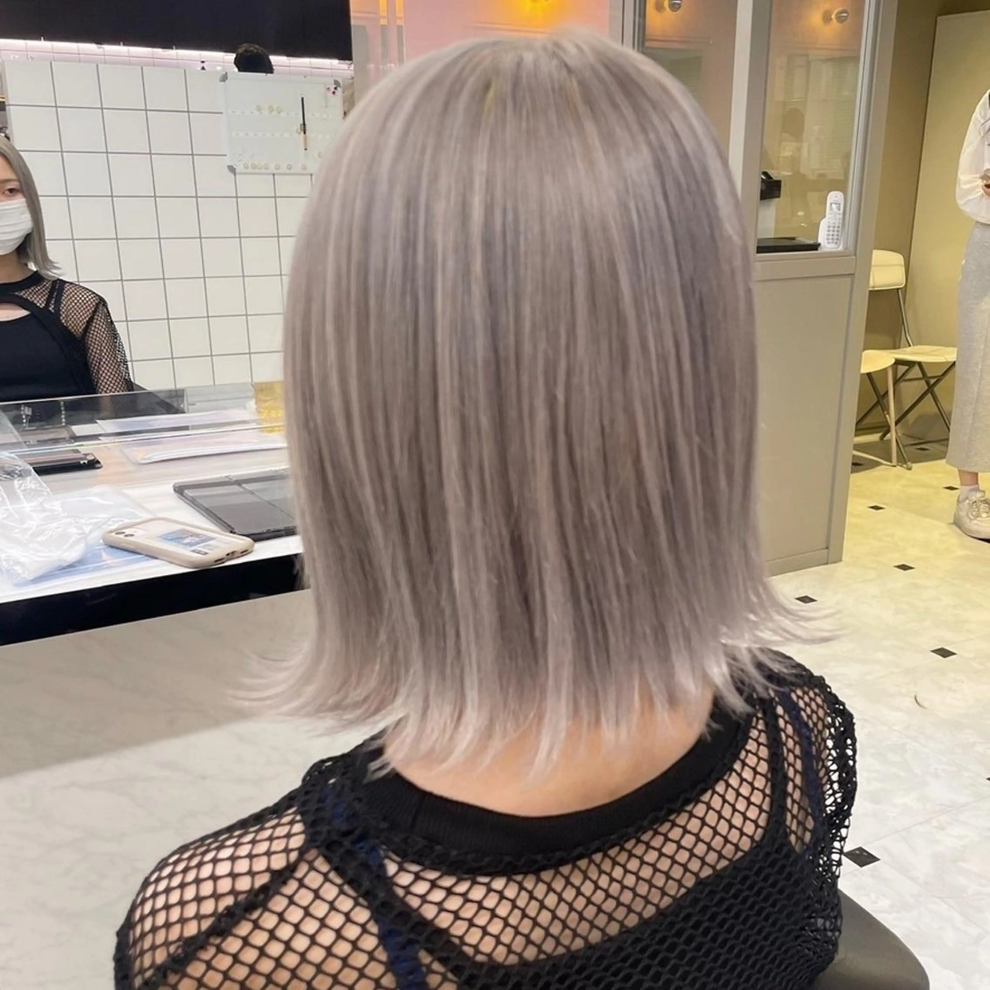 カラー モテ艶🤍透明感 レイヤー🤍教真のヘアスタイル