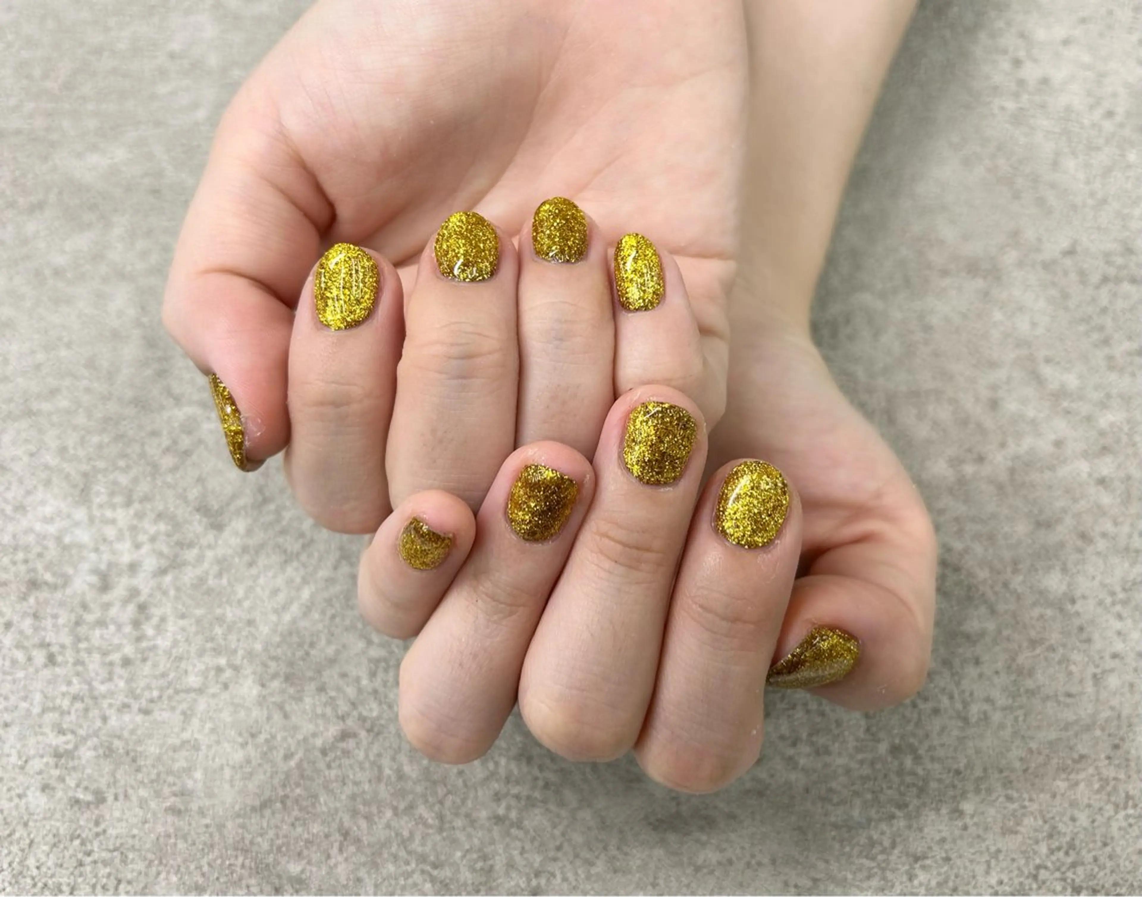 ネイル ラメ(グリッター) ワンカラーネイル MAXKELLY MAIKAのネイルデザイン