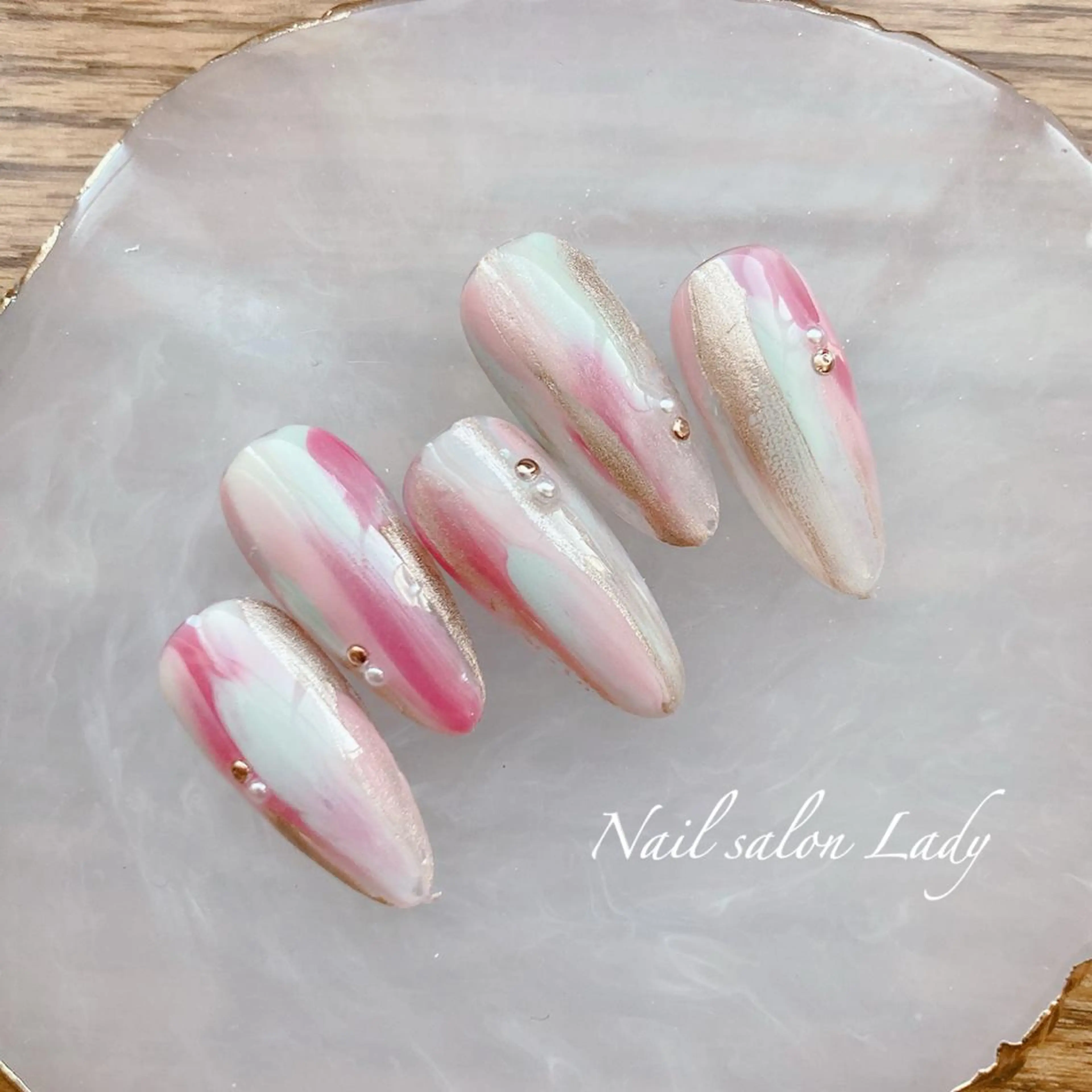 ネイル ハンドネイル Nail salon Ladyのネイルデザイン