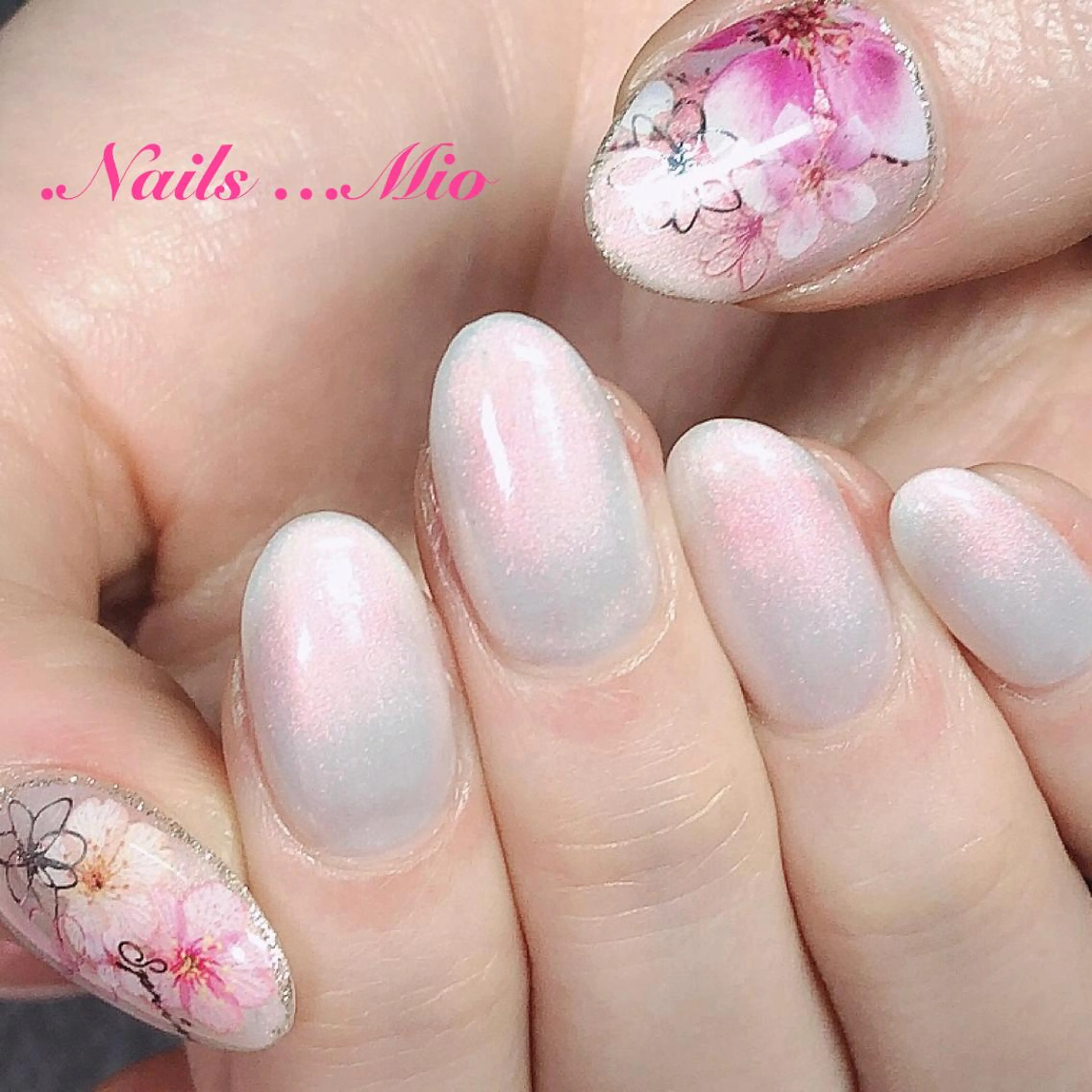 ネイル 桜ネイル .Nails Mio 赤羽西ネイルサロンのネイルデザイン