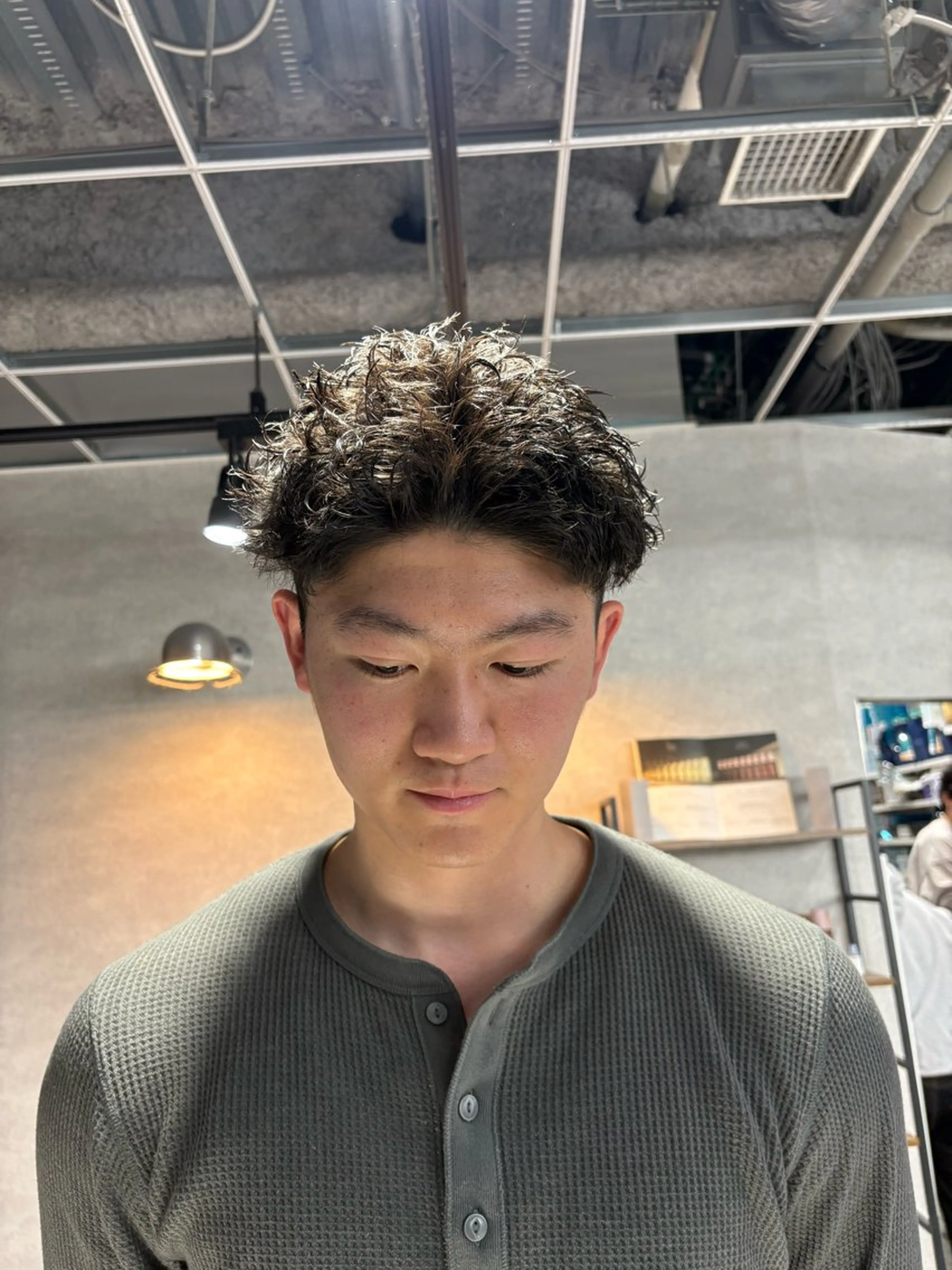 ショート カット パーマ ヘッドスパ ヘアセット パーマ指名率No1 メンズ特化ケイトのヘアスタイル