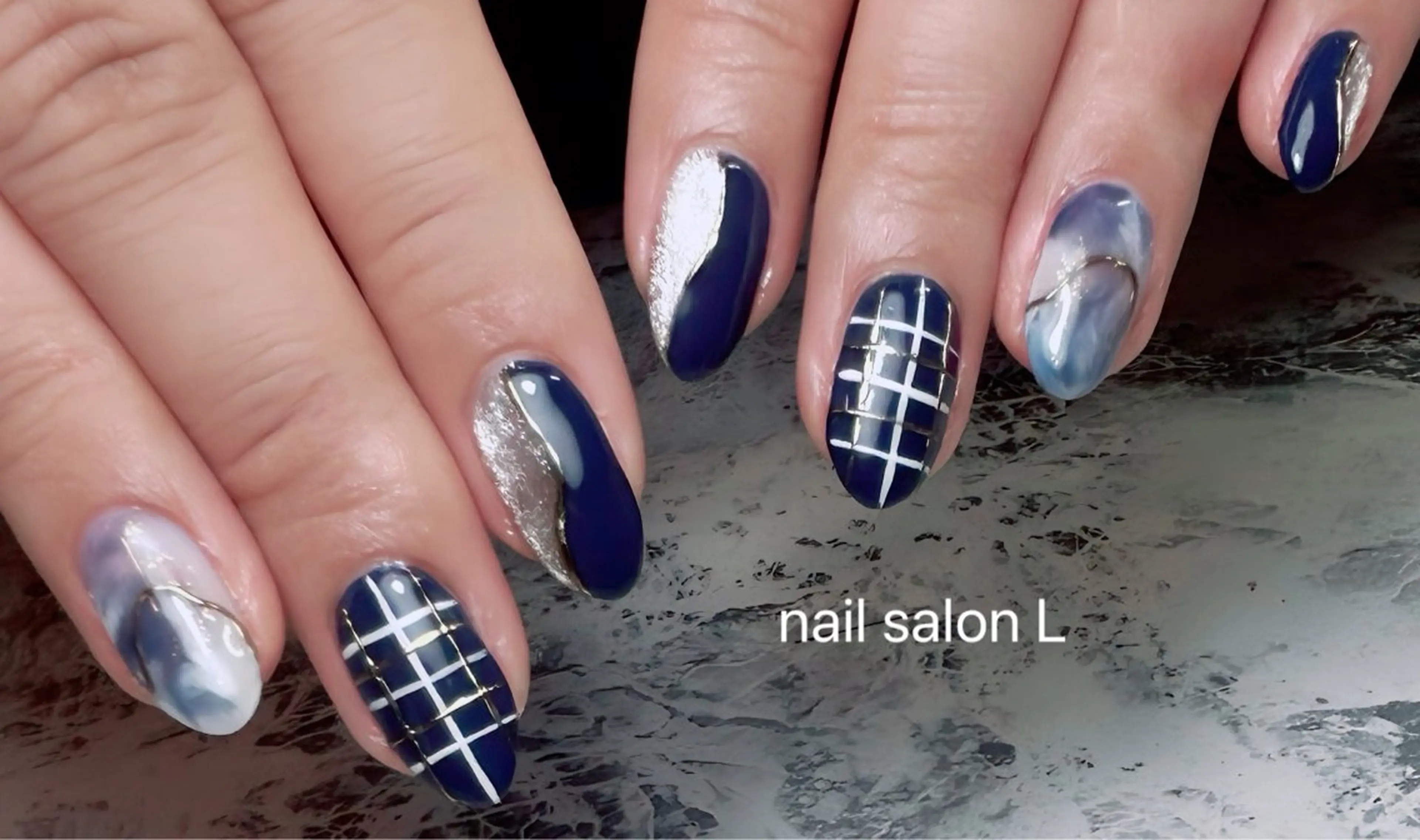 ネイル ハンドネイル 吉川市 ネイルサロンLのネイルデザイン