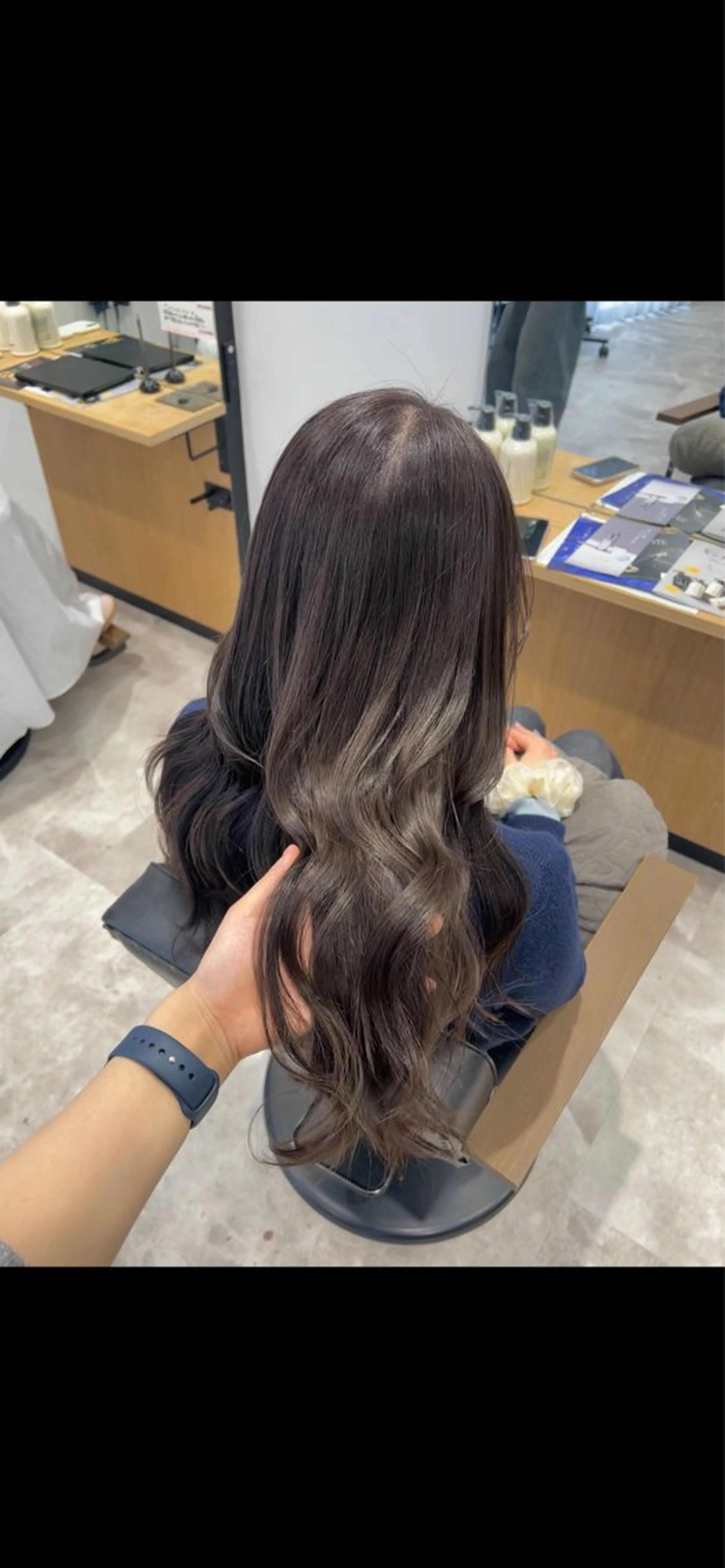 ロング カラー カット ヘアカラー トリートメント 黒阪 なみのヘアスタイル