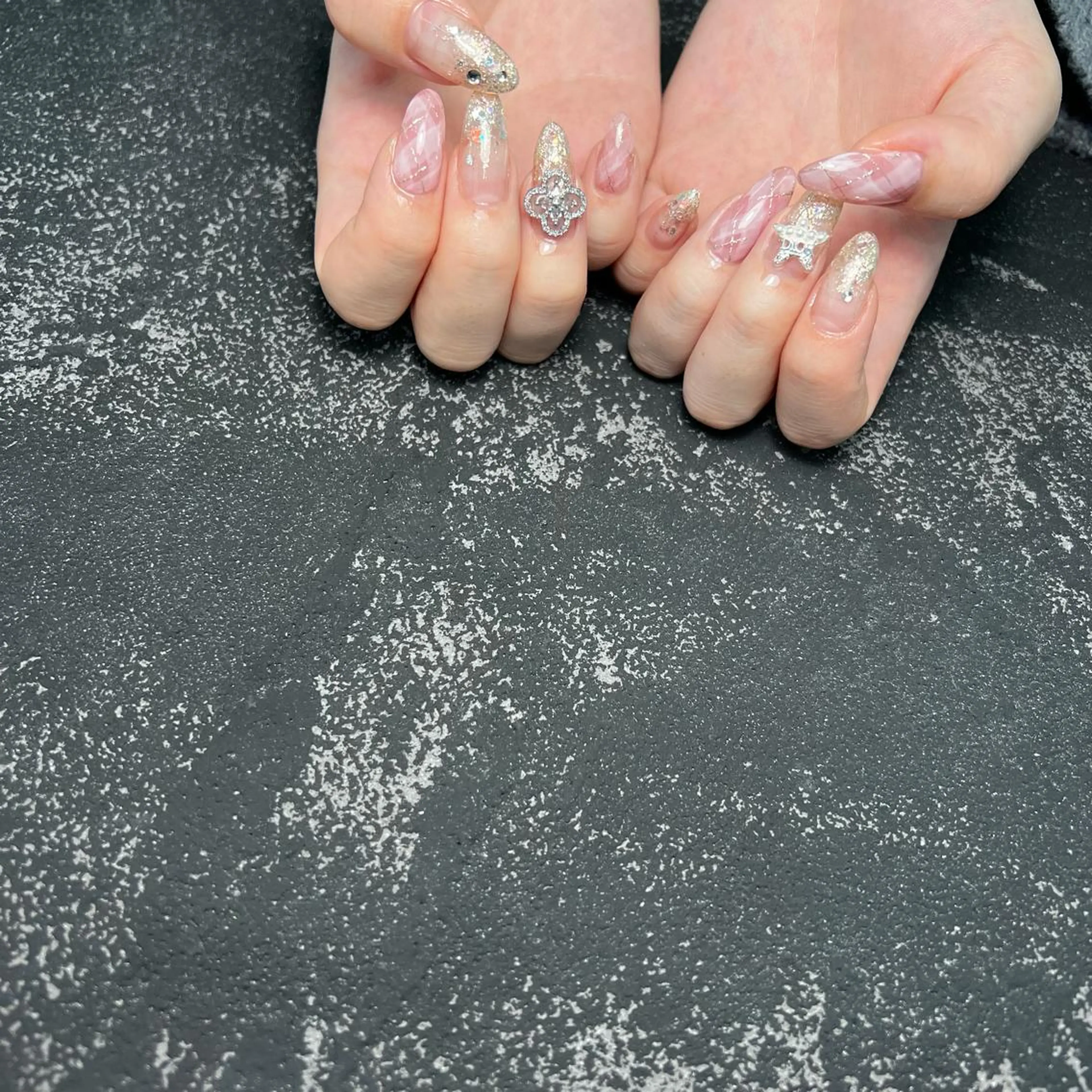 ロング Nailsalon Reoのネイルデザイン