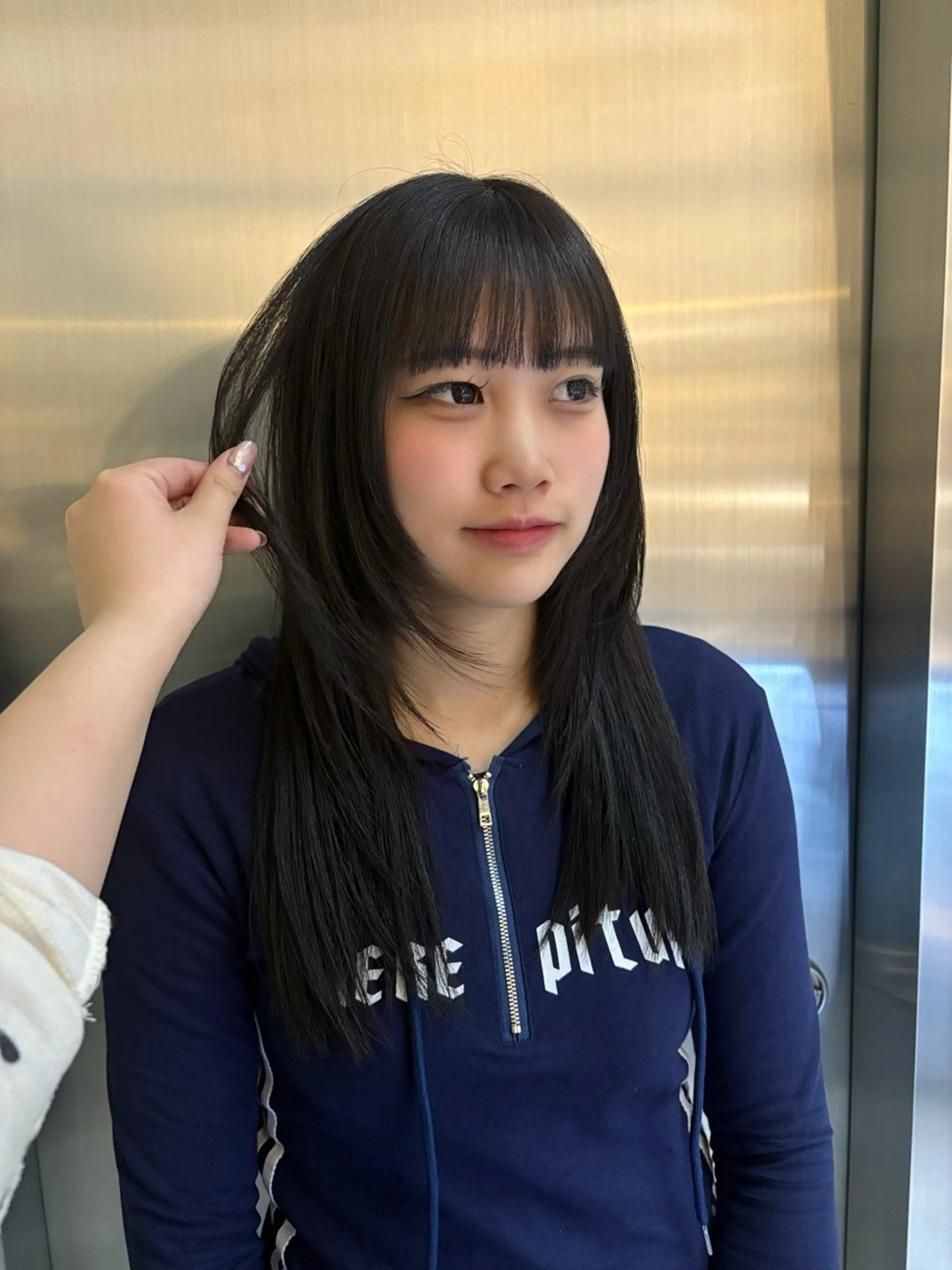 ロング ヘアカラー AXIS栄ガスビル Hinataのヘアスタイル