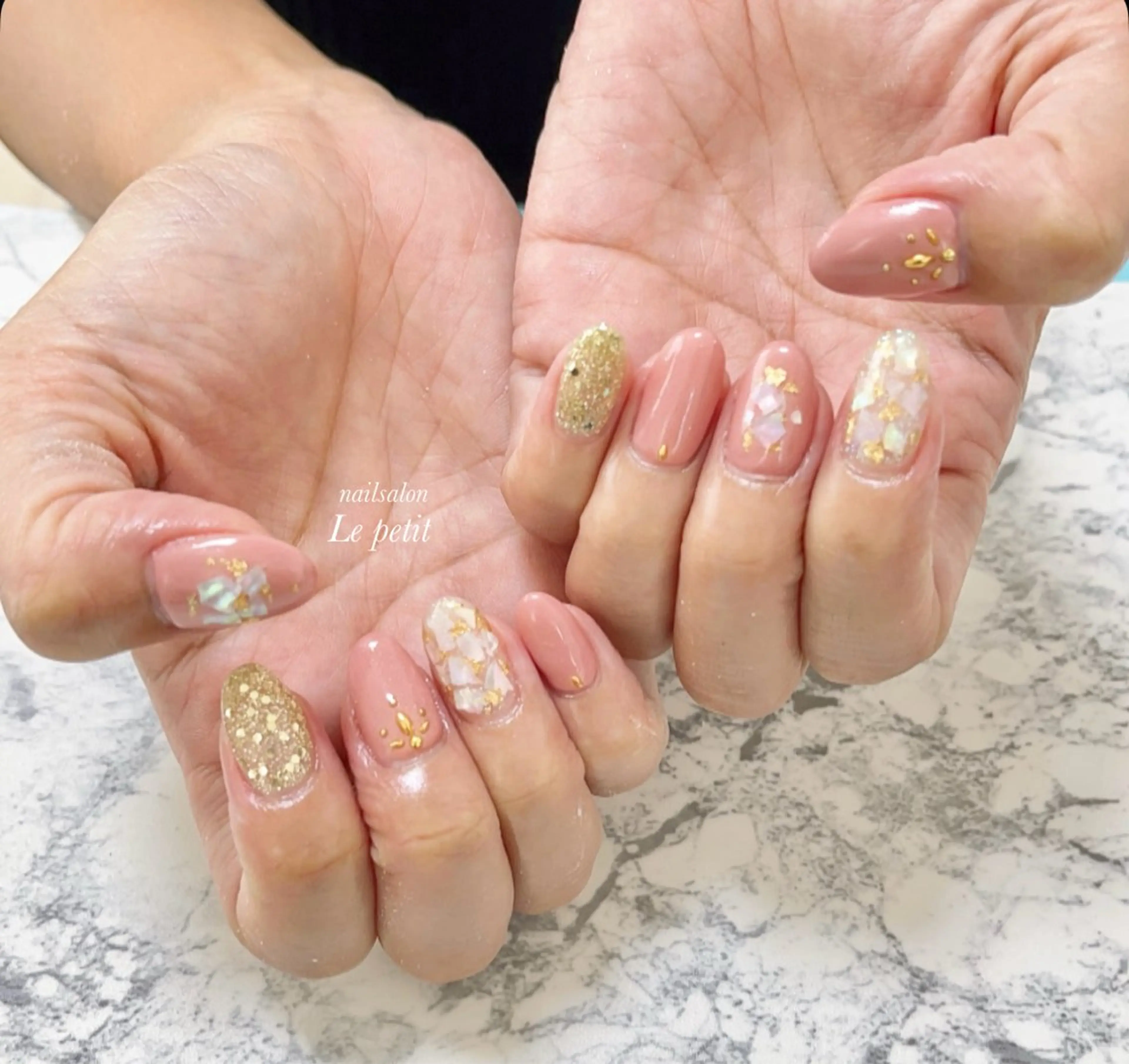 ネイル 石野 広佳のネイルデザイン