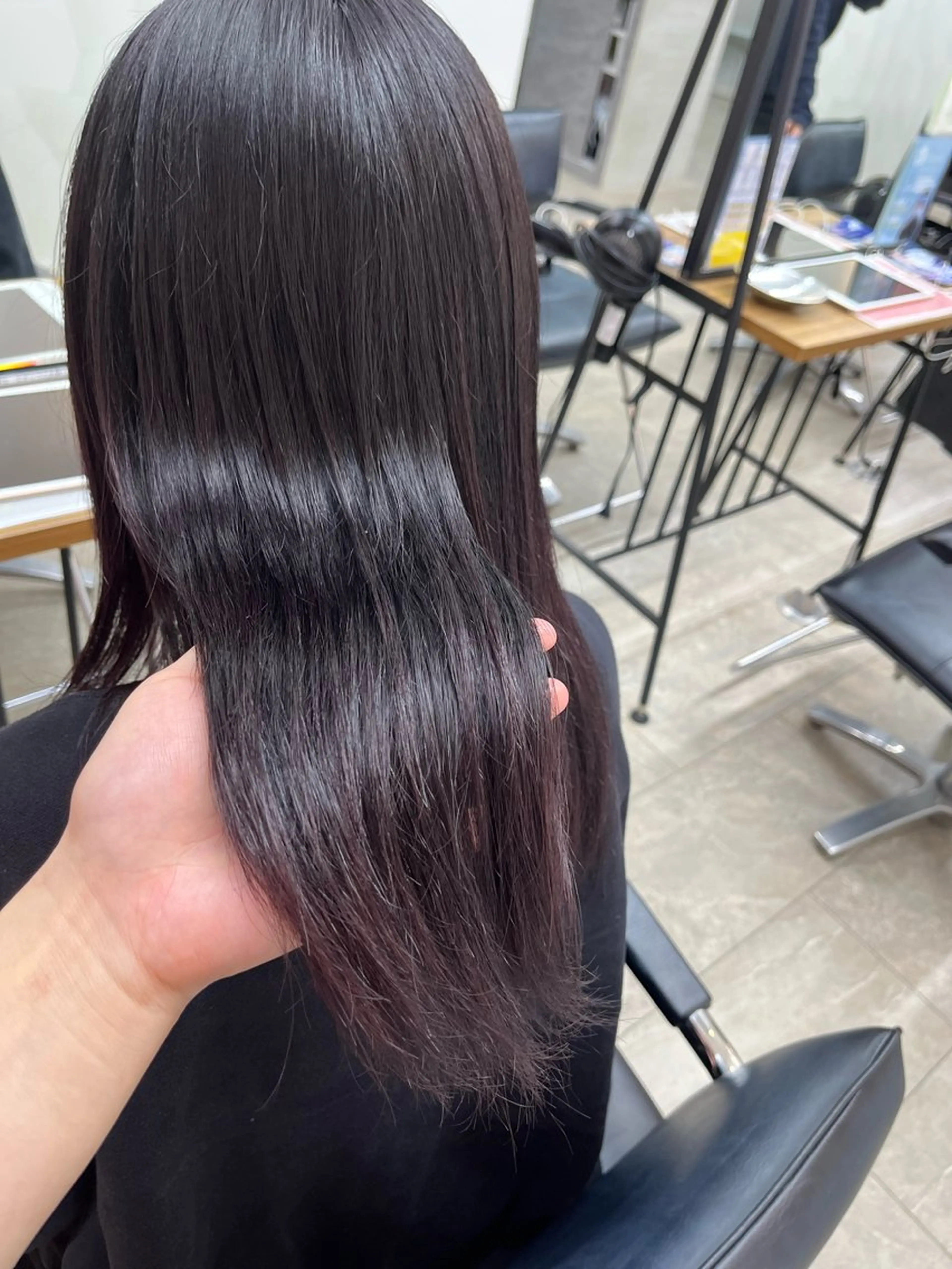 カラー ブラウンカラー ラベンダーカラー 松本 ゆまのヘアスタイル