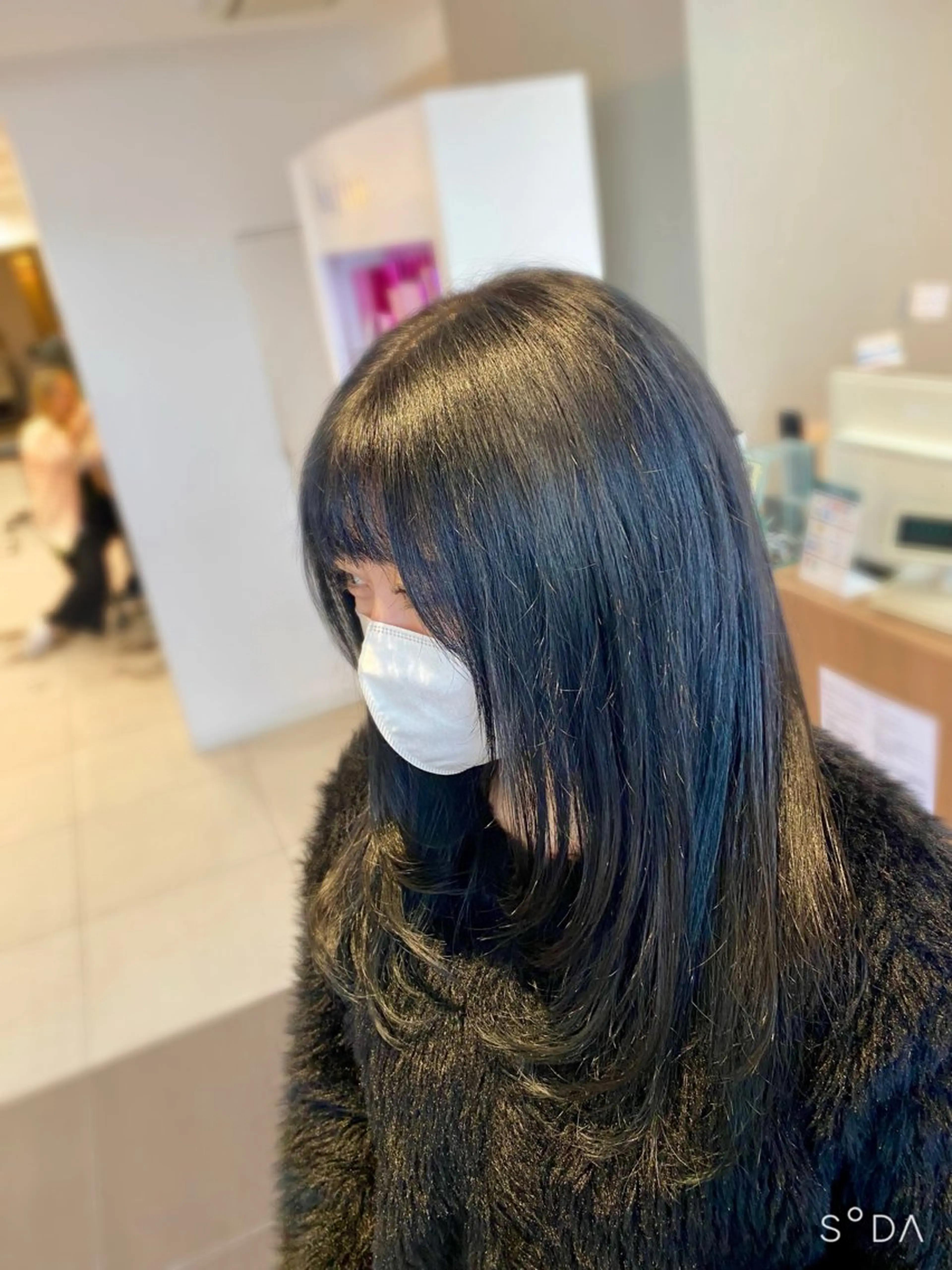 セミロング 💎髪質改善💎艶髪 💎ブリーチ💎津村のヘアスタイル