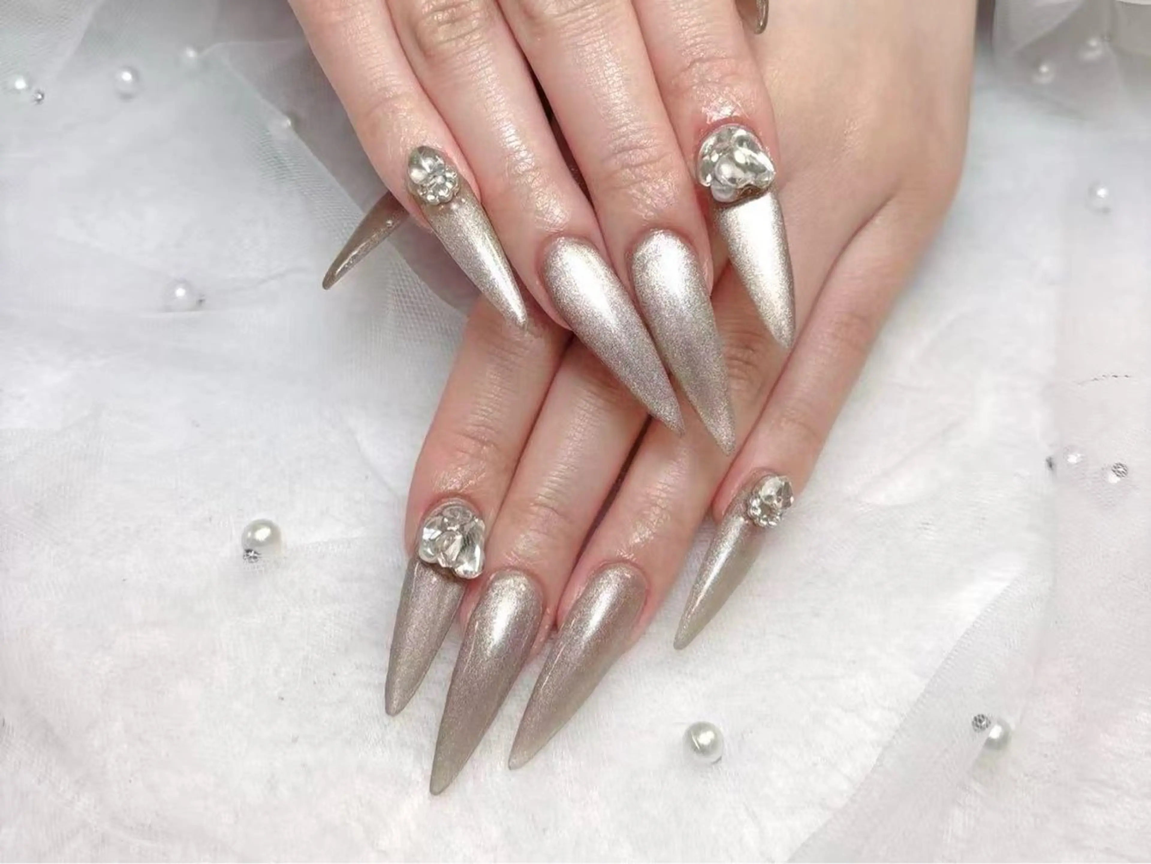 ネイル ハンドネイル アールワン NAIL SALONのネイルデザイン