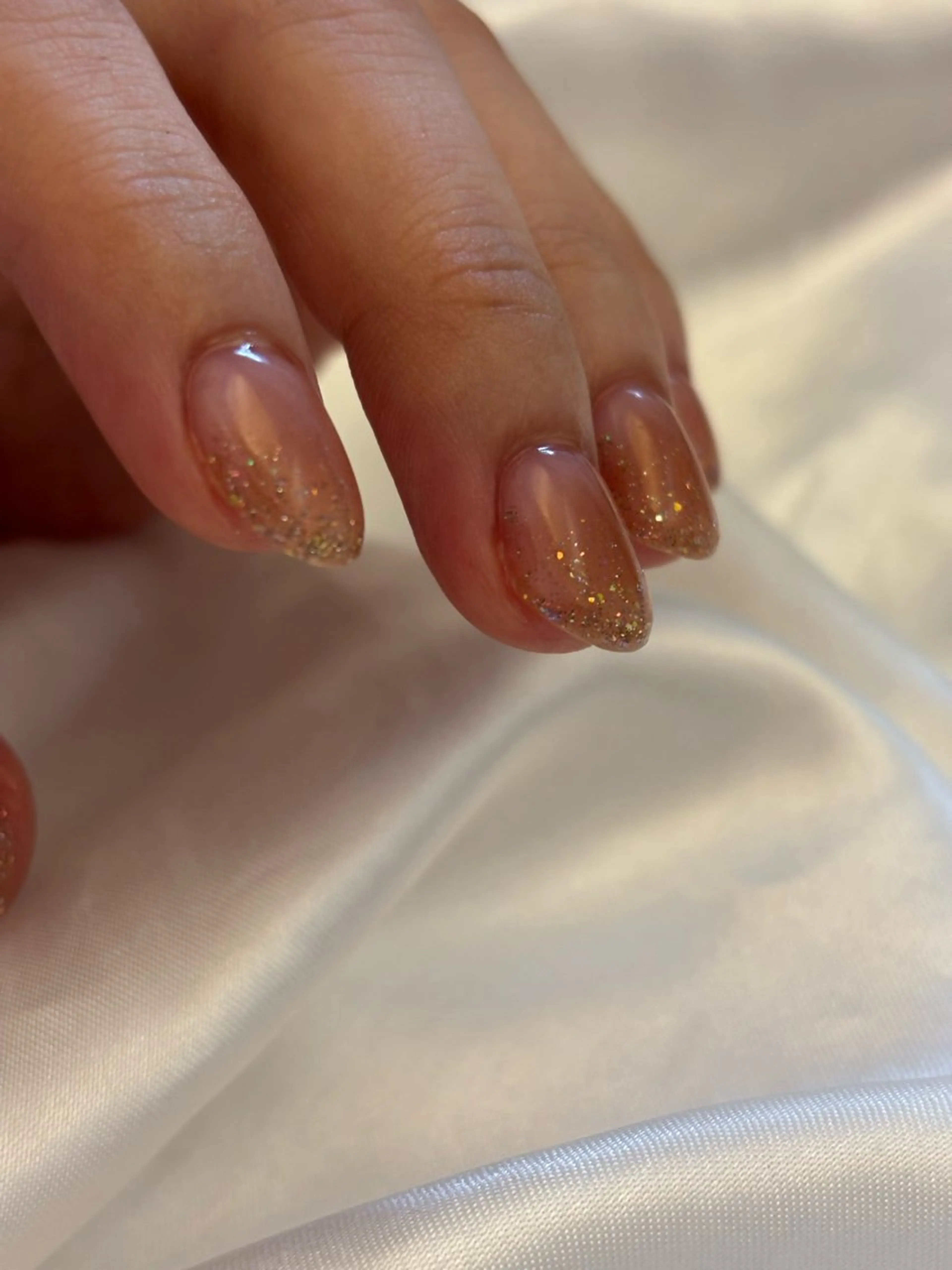 ネイル Atelier818所属・西銘 りほのネイルデザイン