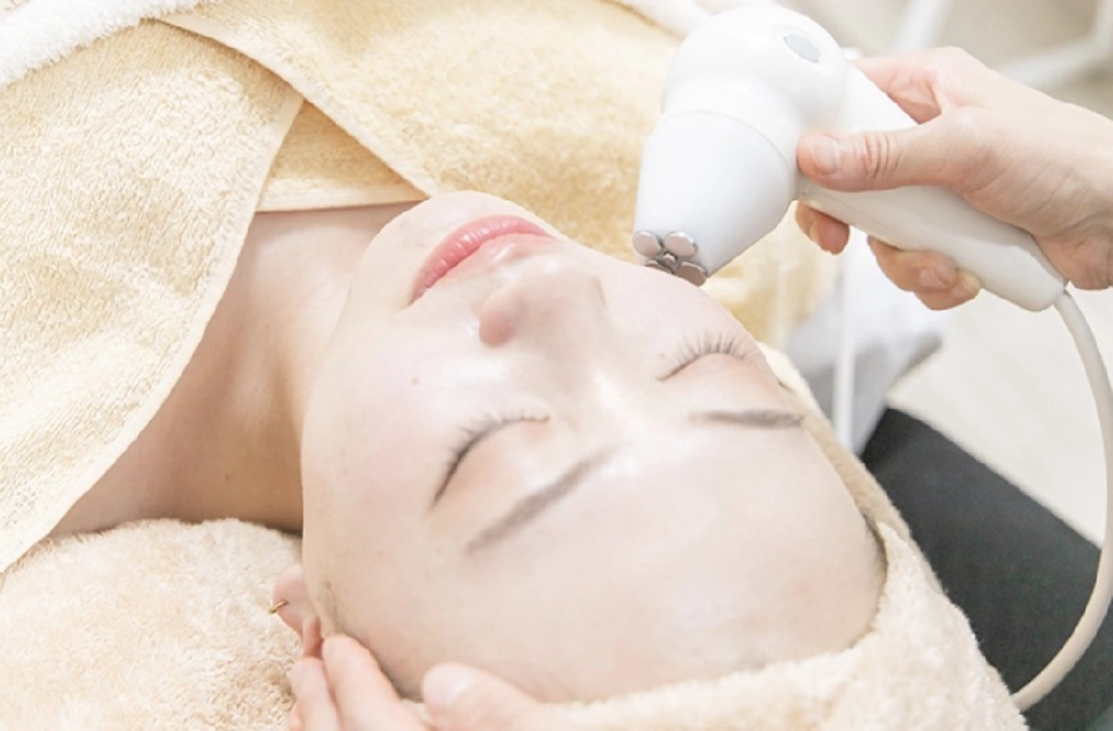 【小顔矯正】小顔筋膜リリース＋ラジオ波＋リンパの写真