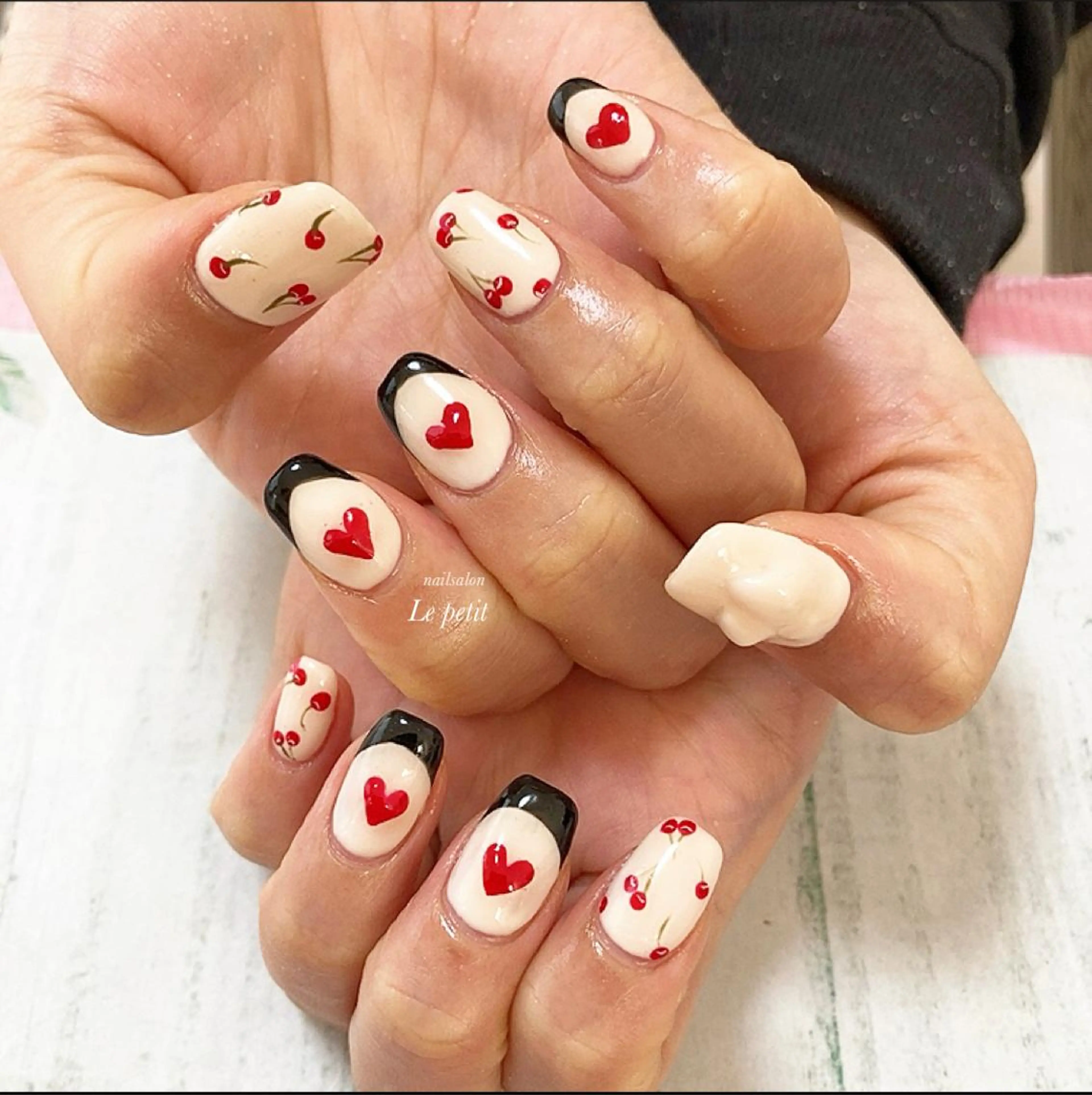 ネイル 石野 広佳のネイルデザイン