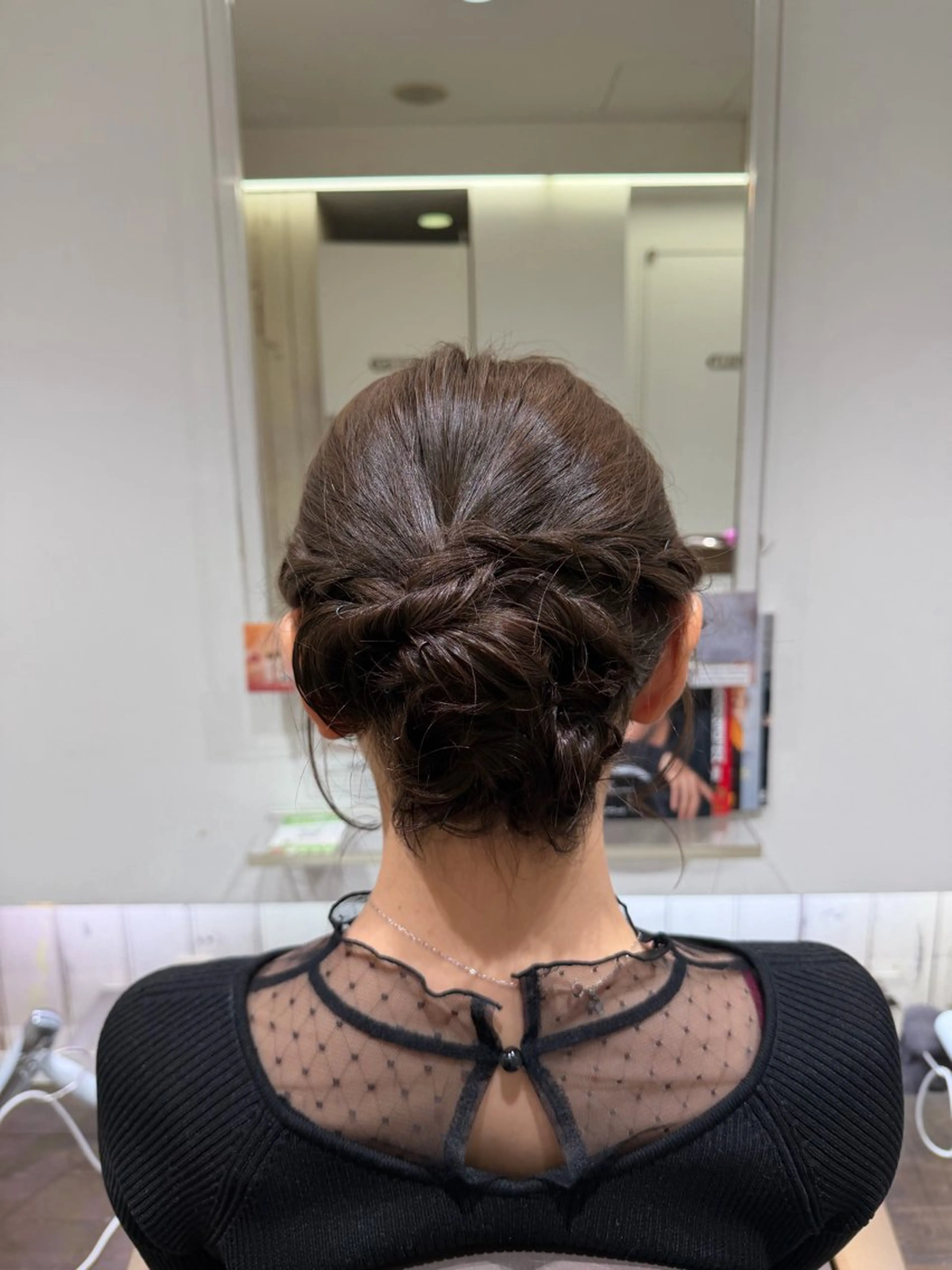 ショート ヘアアレンジ ヘアセット 顔周り/透明感/銀座 🩵りのせのヘアスタイル