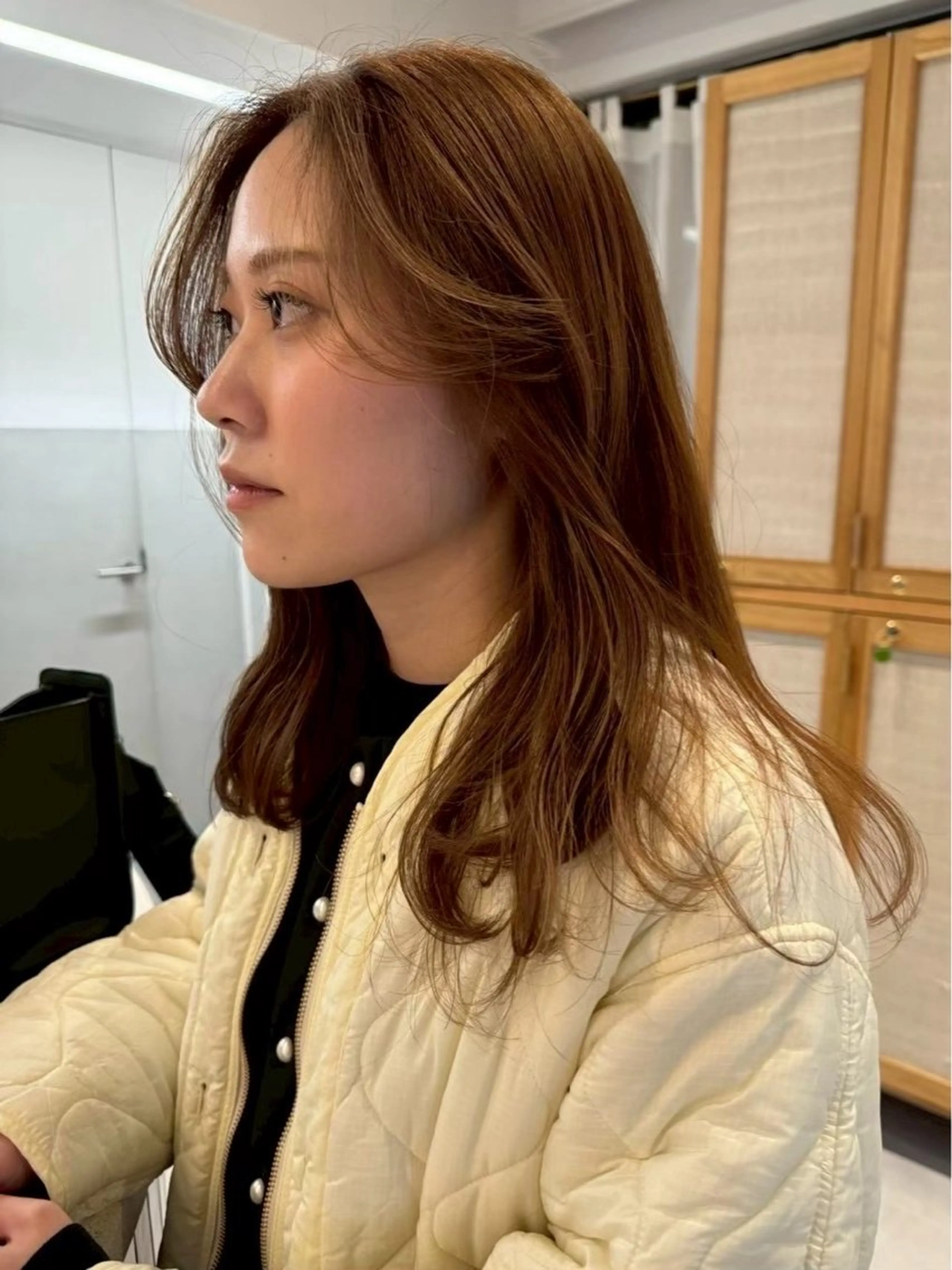 セミロング 髪質改善 縮毛矯正 トリートメント ヘアカラー トリートメント nok所属・nok Osakaのヘアスタイル