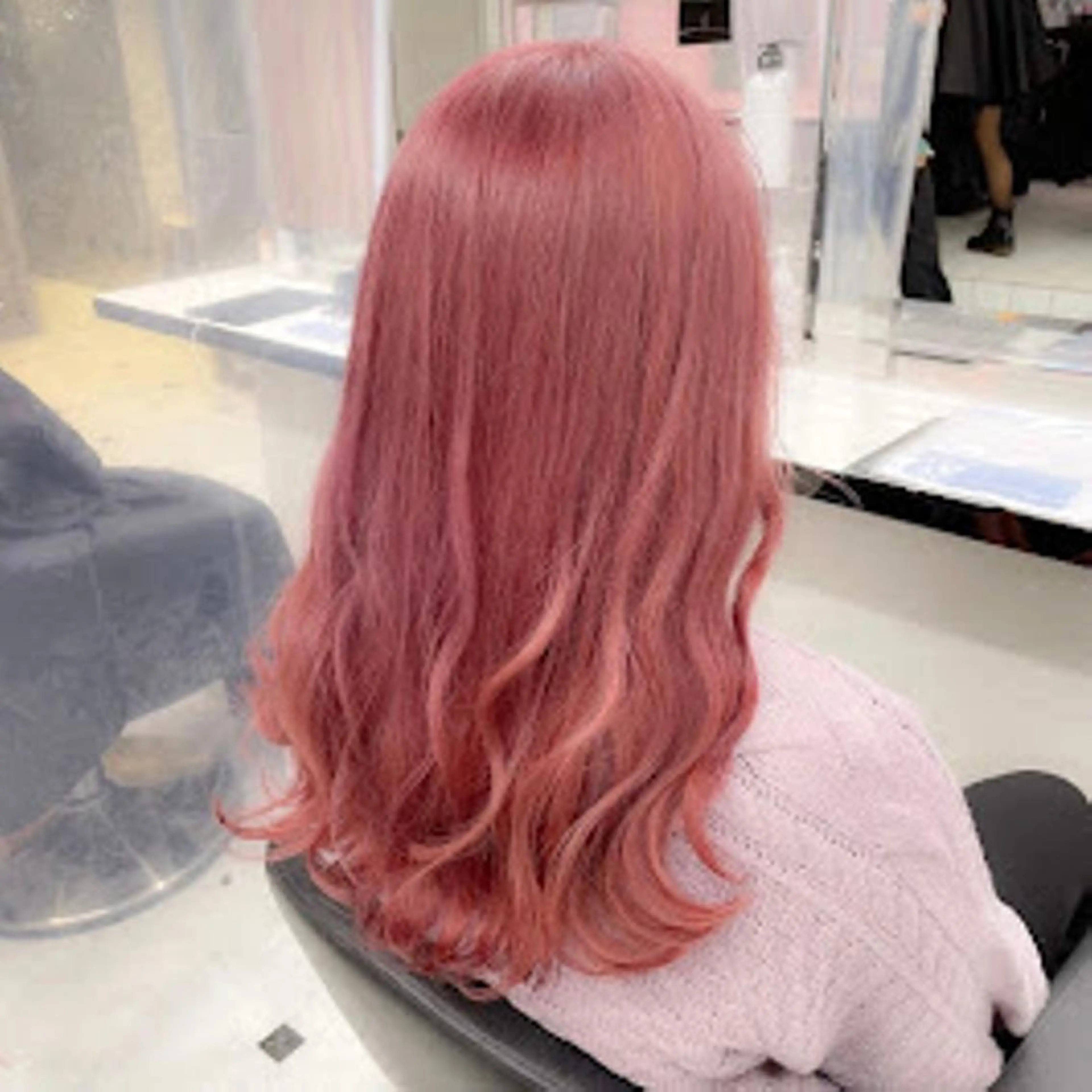 カラー official TUNE銀座🪞🪽のヘアスタイル