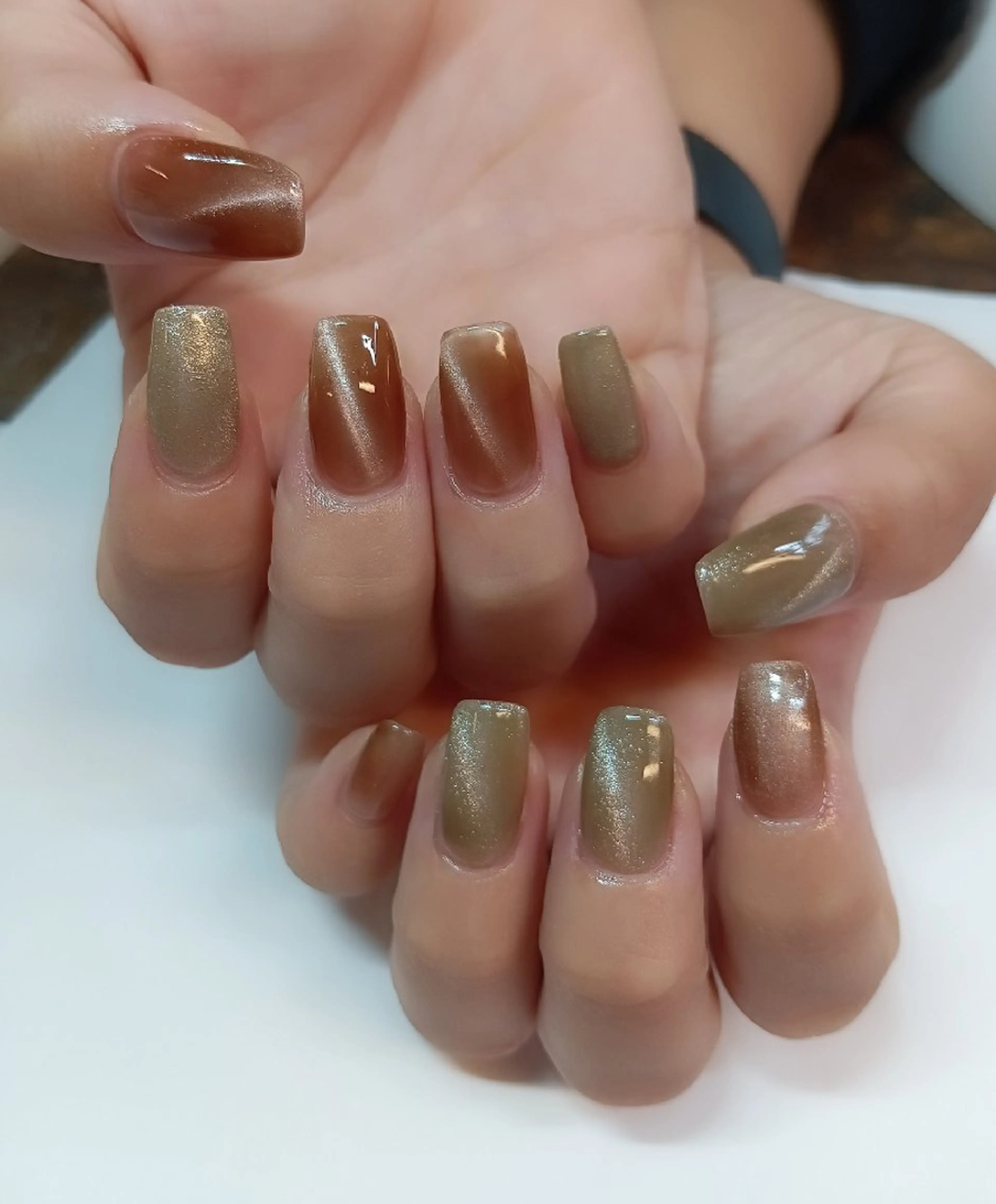 ネイル マグネットネイル ハンドネイル フットネイル ハンドケア 🦋AYNIL🦋 ナチュラル専門店♥️のネイルデザイン