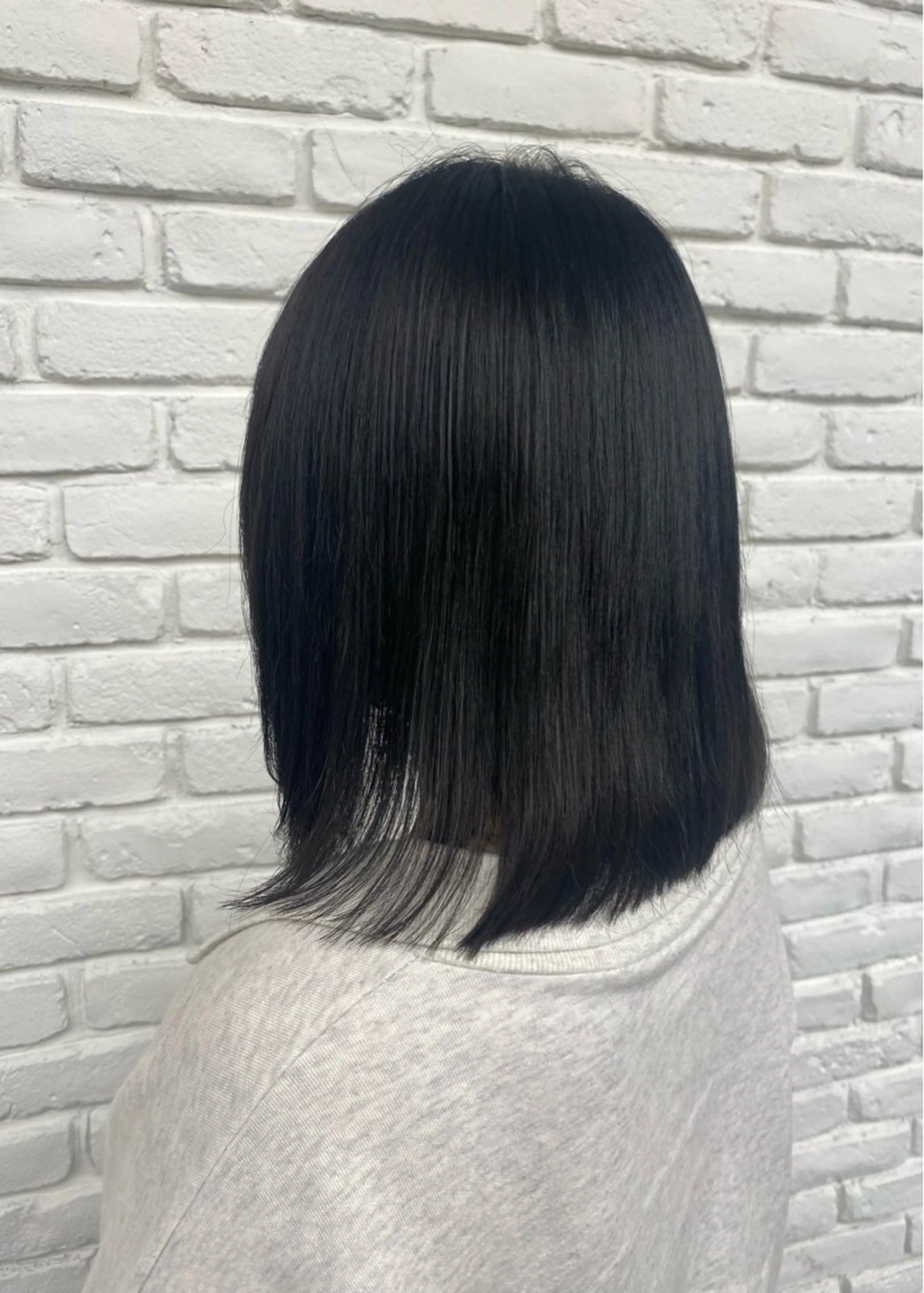 ミディアム カラー 黒髪 ブルーカラー ブルーブラック DIFINOaoyama所属・🎧ayaka/ボブ /透明感カラー🩵のヘアスタイル