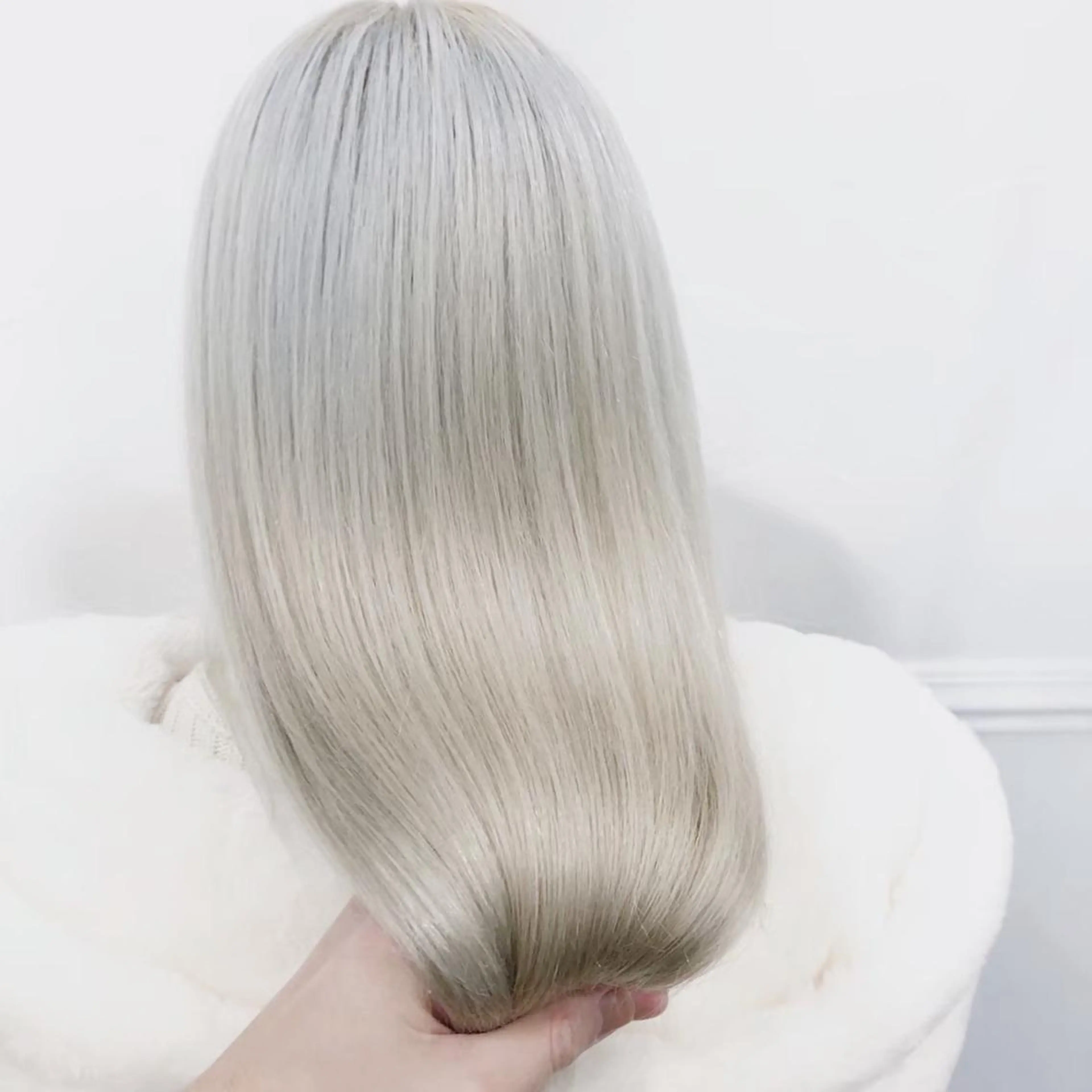 セミロング ✨ハイトーン指名No .1✨MORIOのヘアスタイル