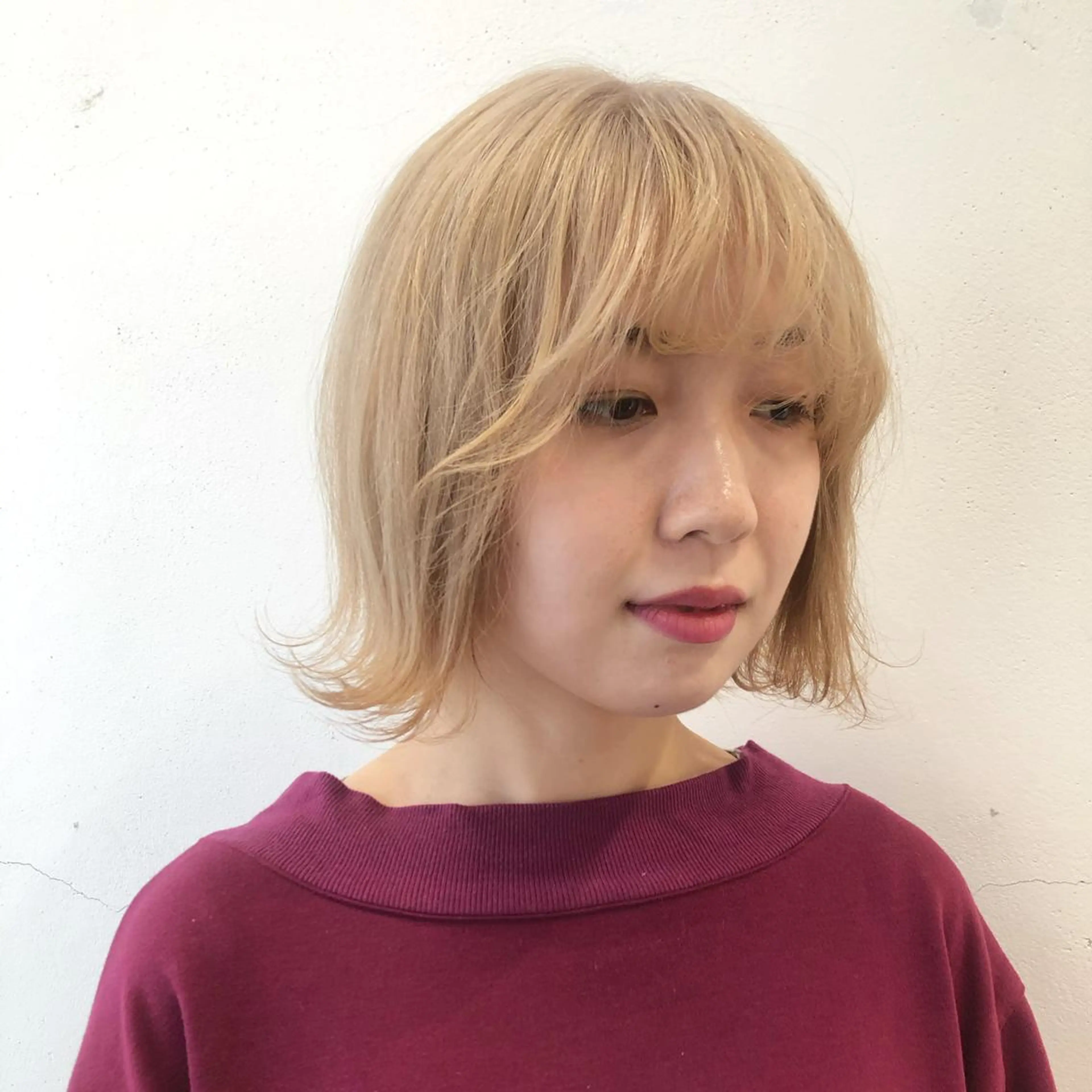 セミロング カラー SOLA .のヘアスタイル