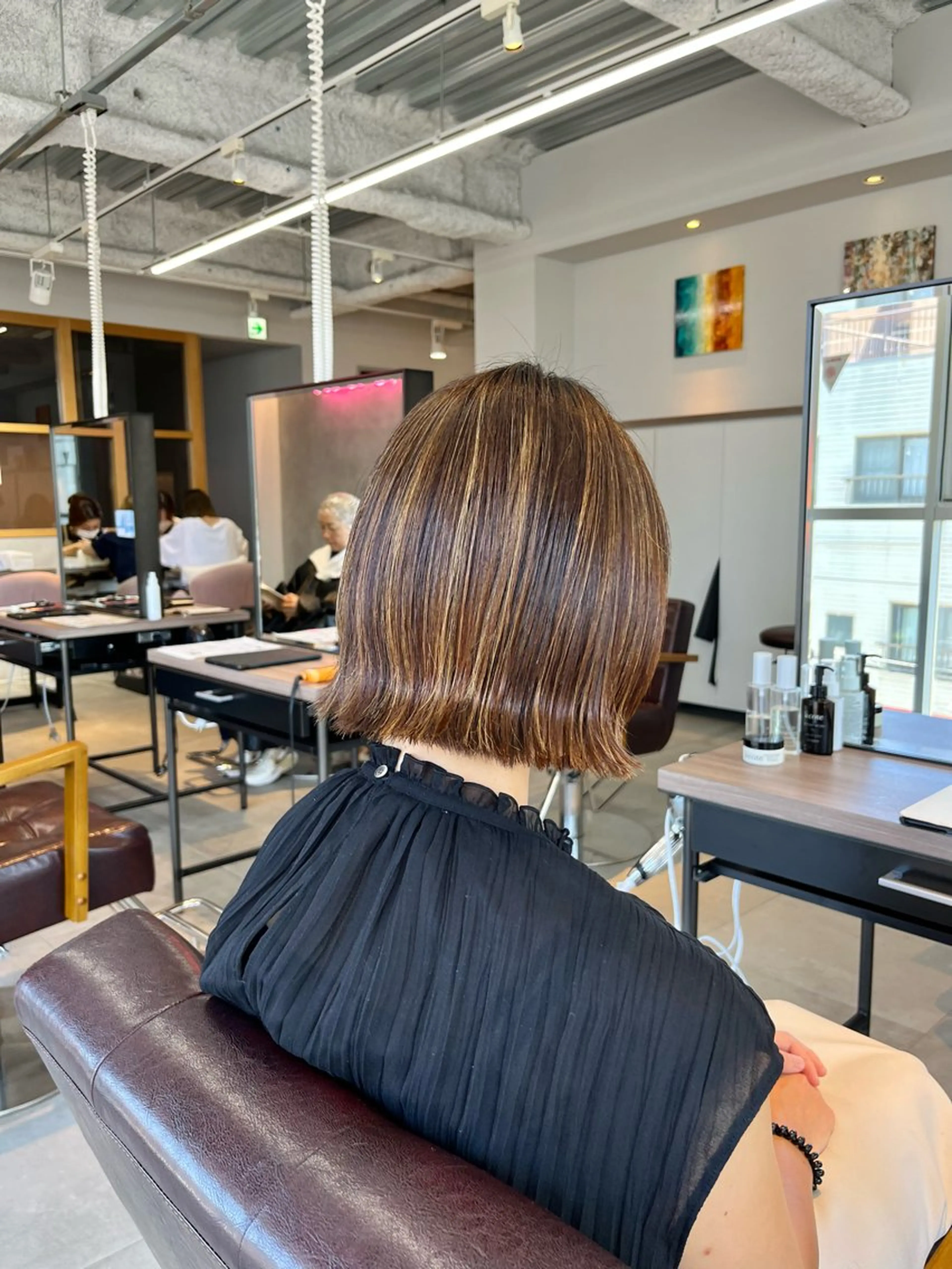 ミディアム カット AKARI🌟ボブ/ ハイライト/似合わせのヘアスタイル