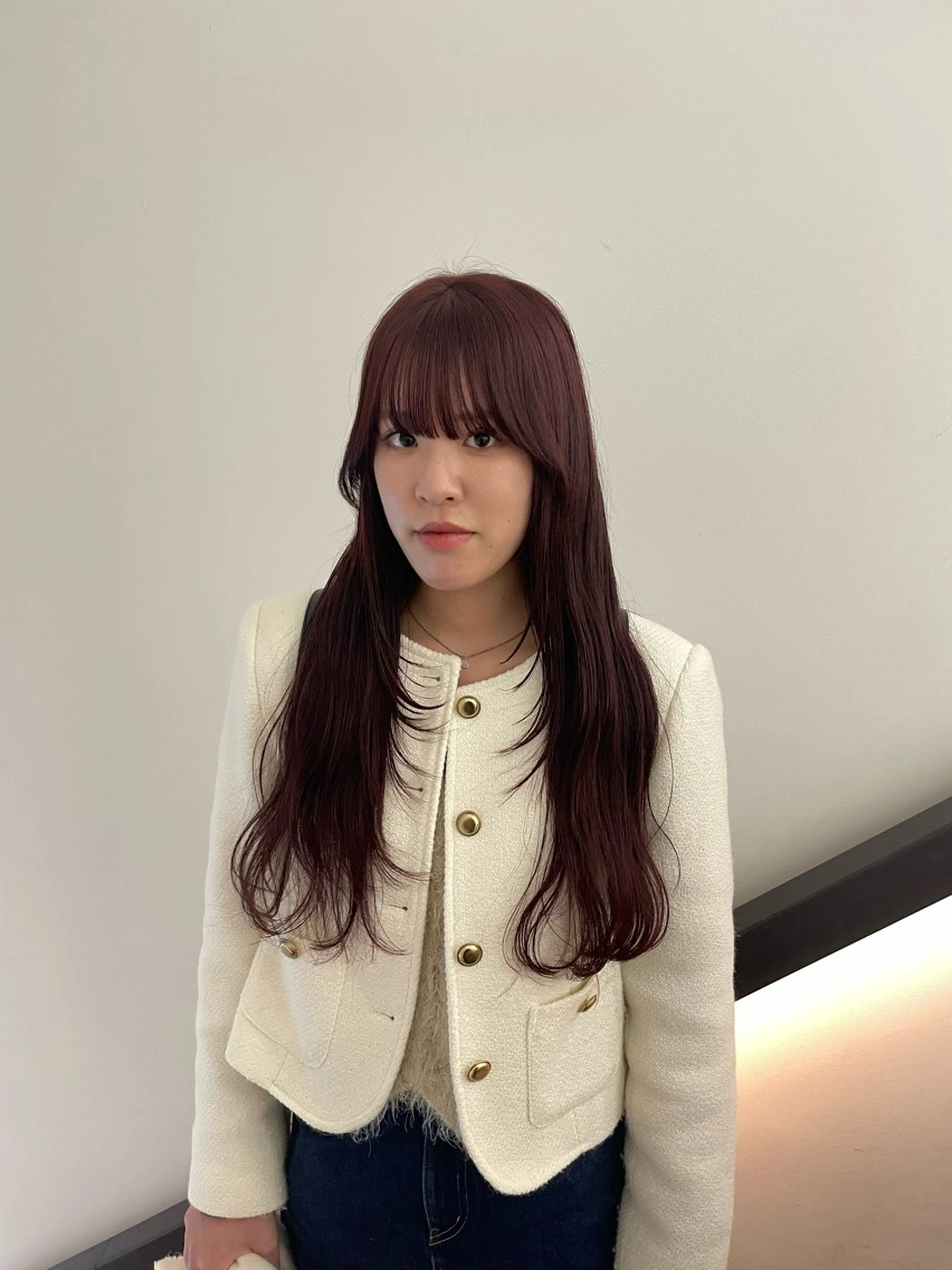 セミロング カラー ヘアカラー 🌟暖色系ハイトーン 🌟AIのヘアスタイル