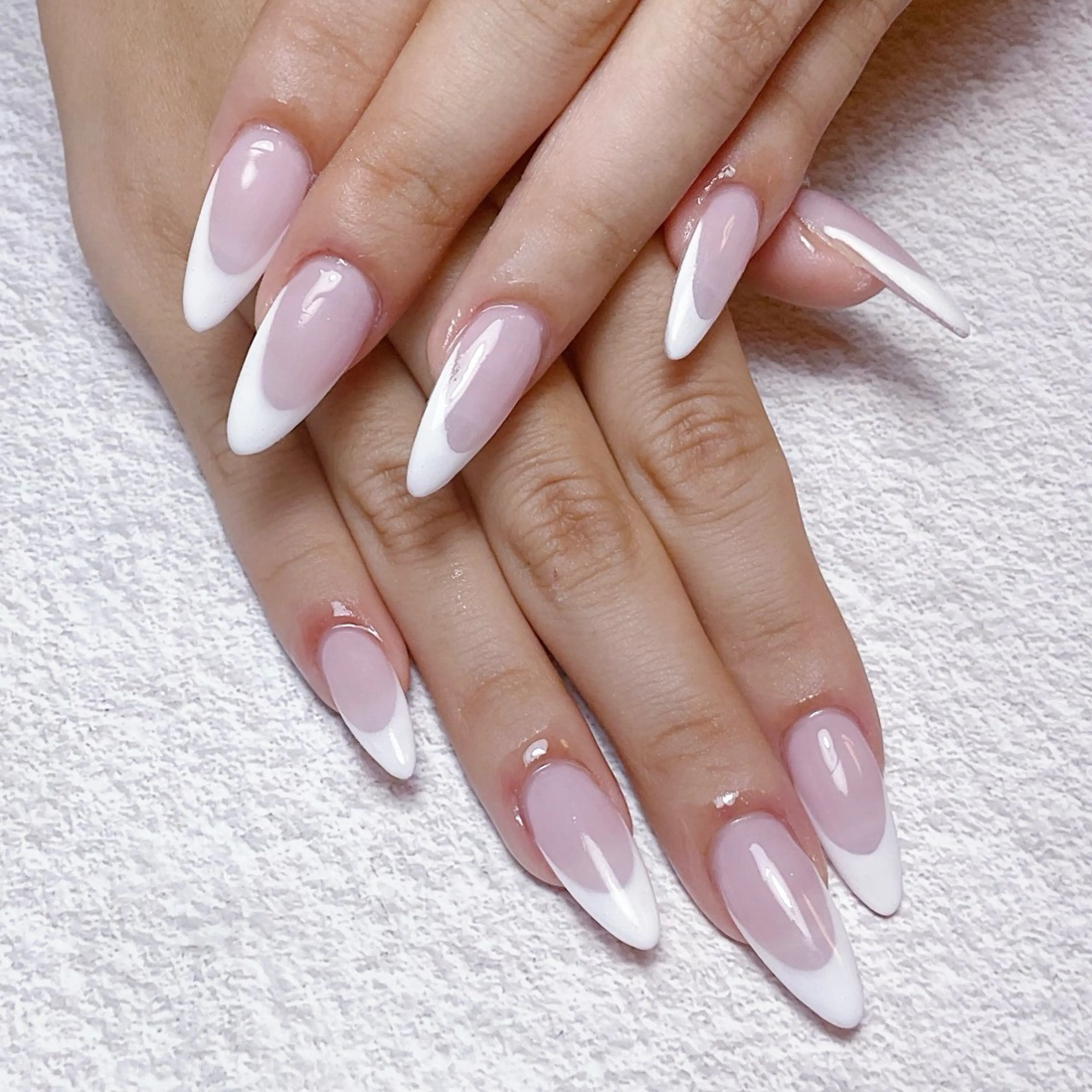 ネイル ハンドネイル 🌈Yun nail hyejin💋のネイルデザイン