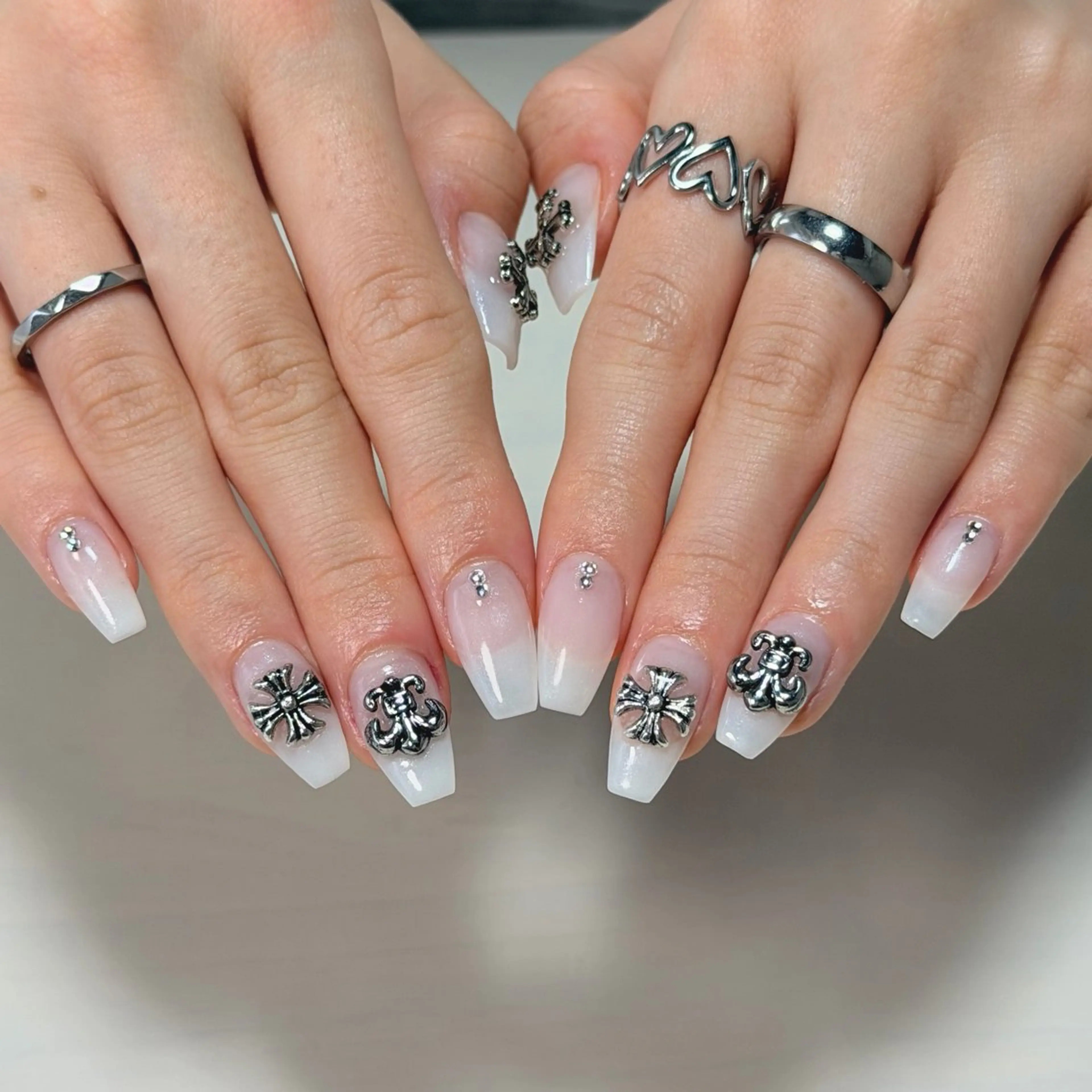 ネイル soleil所属・舞鶴 奈々美のネイルデザイン