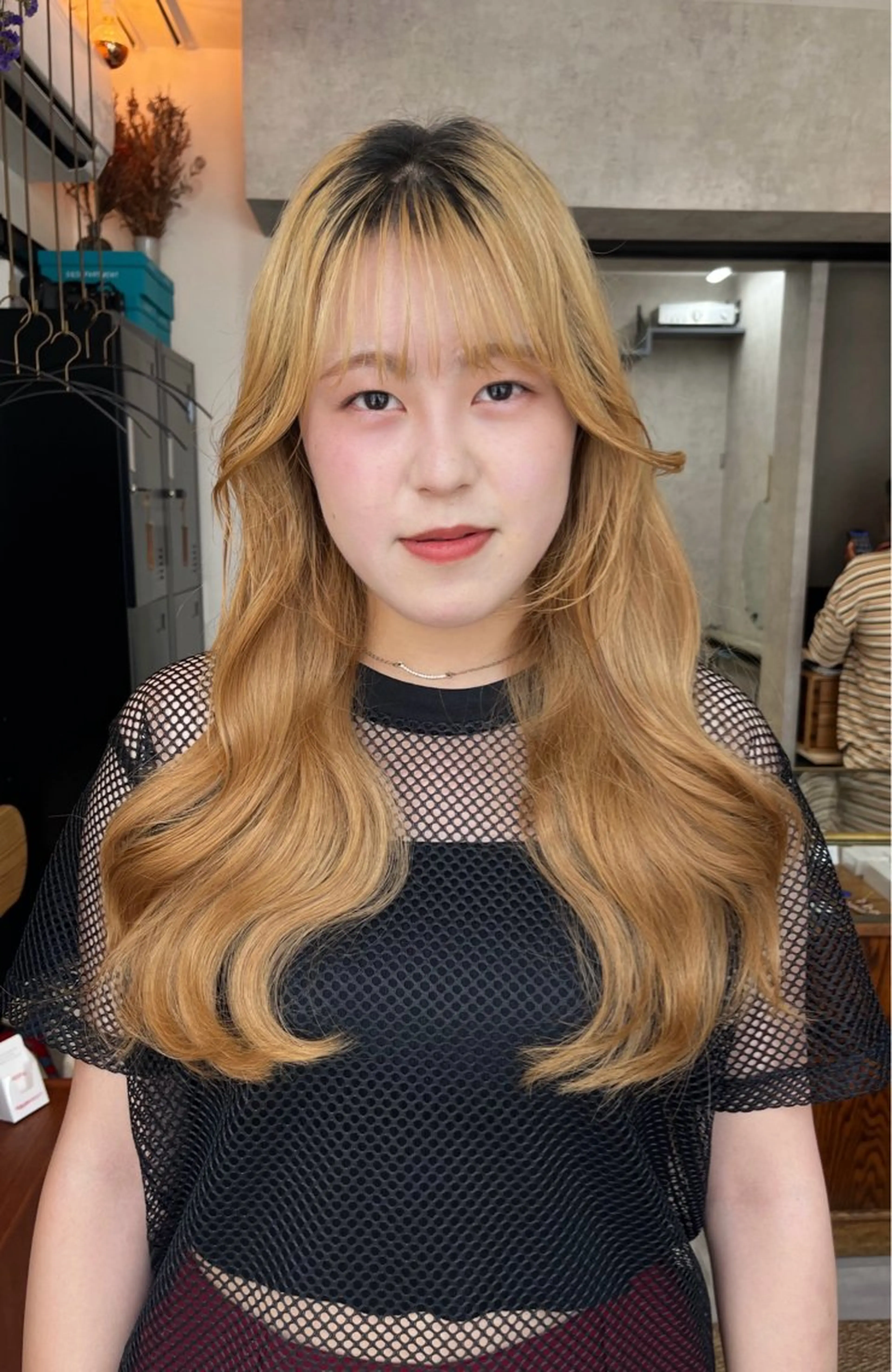 ロング 松尾 伊純のヘアスタイル