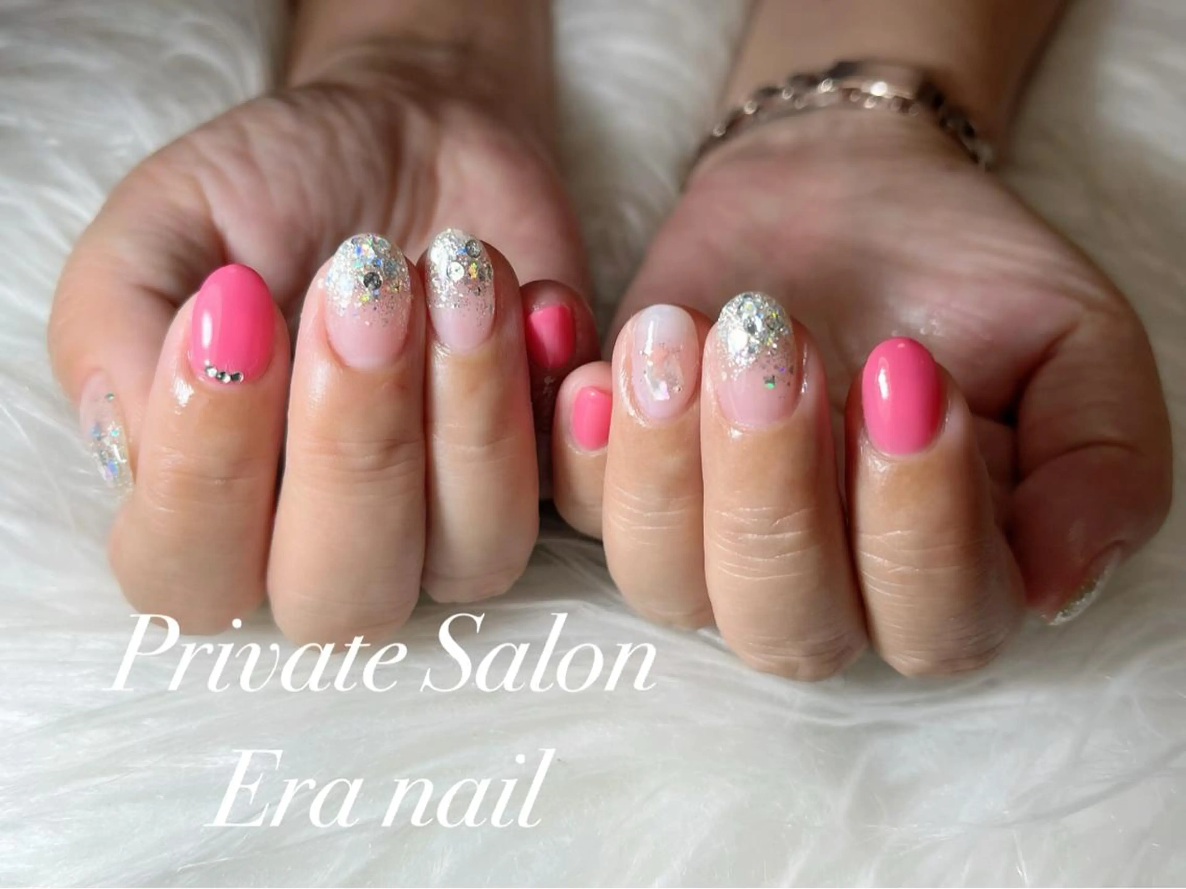 ネイル アートネイル ラメ(グリッター) ラメグラデーション ワンカラーネイル Era nailのネイルデザイン