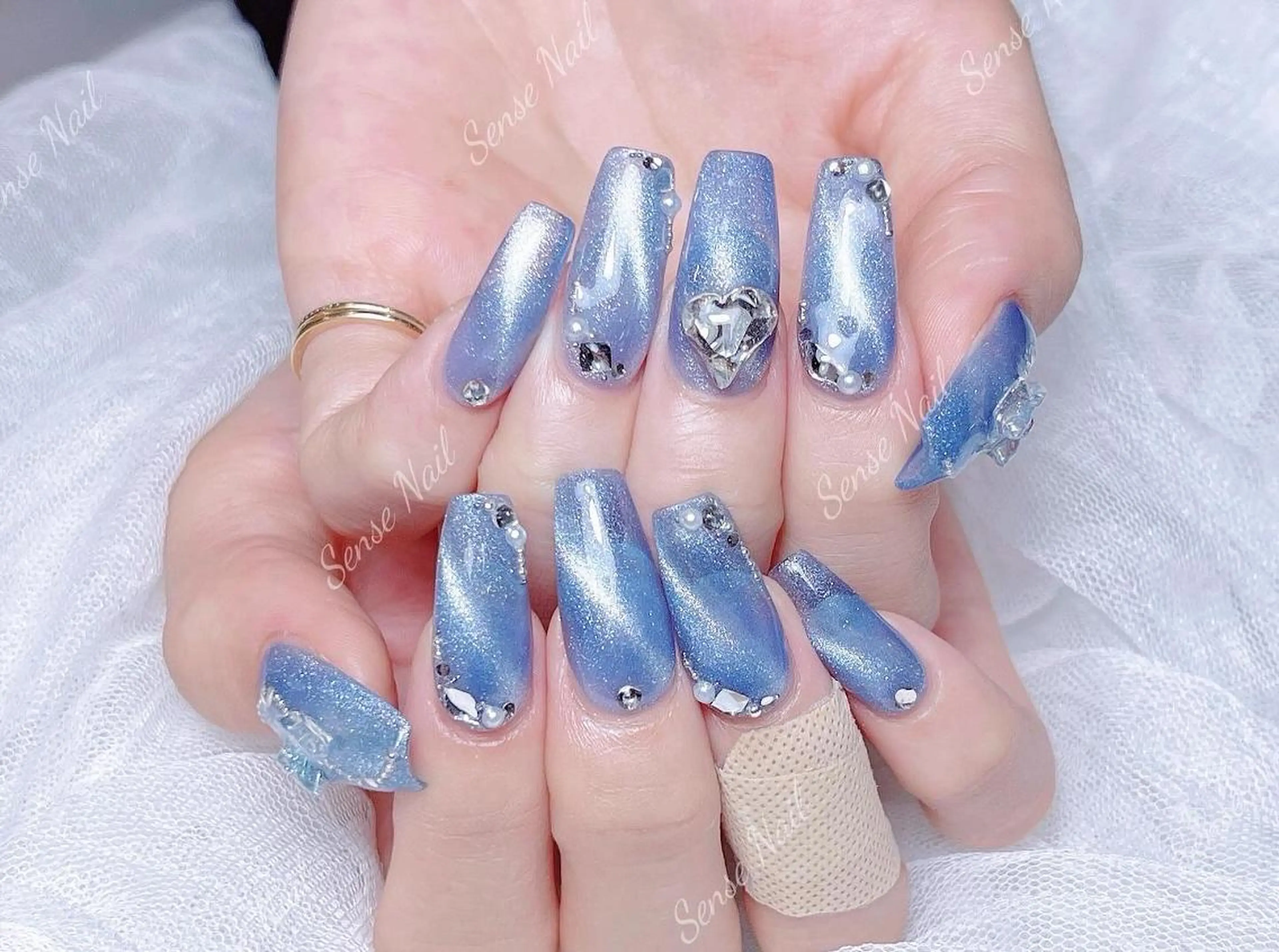 ネイル ハンドネイル ハンドケア Feinn Ink💕のネイルデザイン