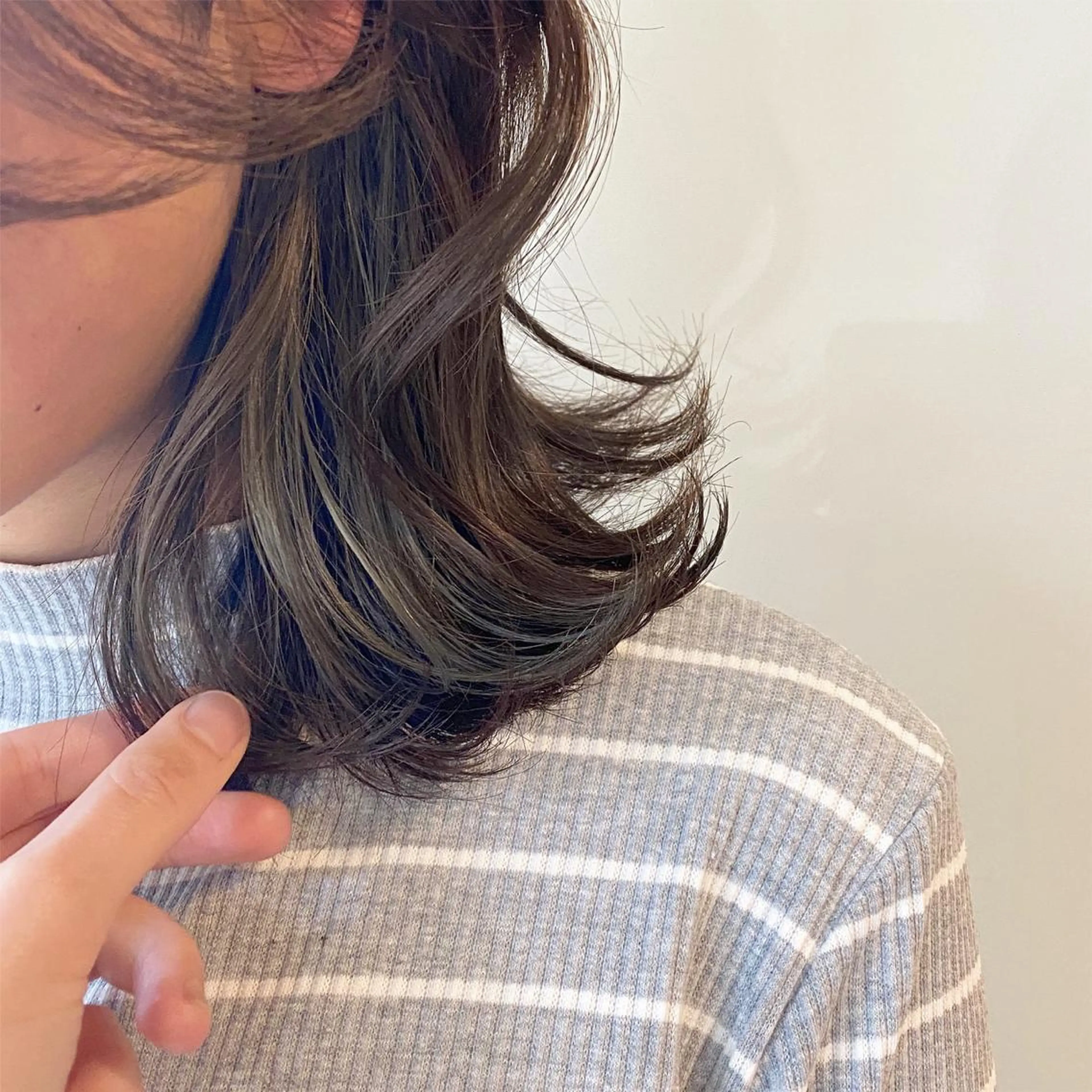 ミディアム カラー ヘアアレンジ ブリーチ 透明感カラー GIVET (ジヴェ)所属・撮影モデル募集 🦋soemikaのヘアスタイル