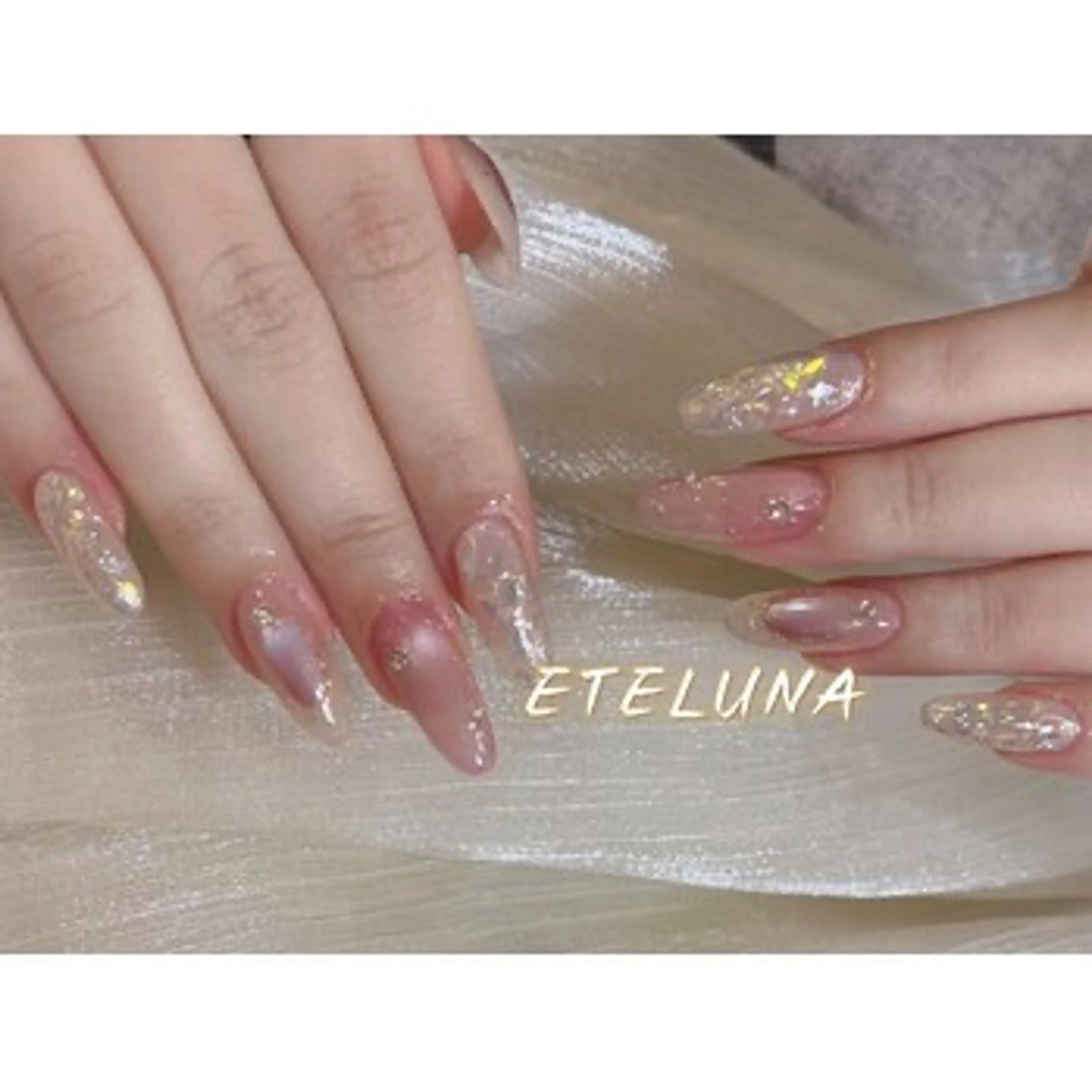 ネイル マグネットネイル 持ち込み ETE LUNA NAILのネイルデザイン