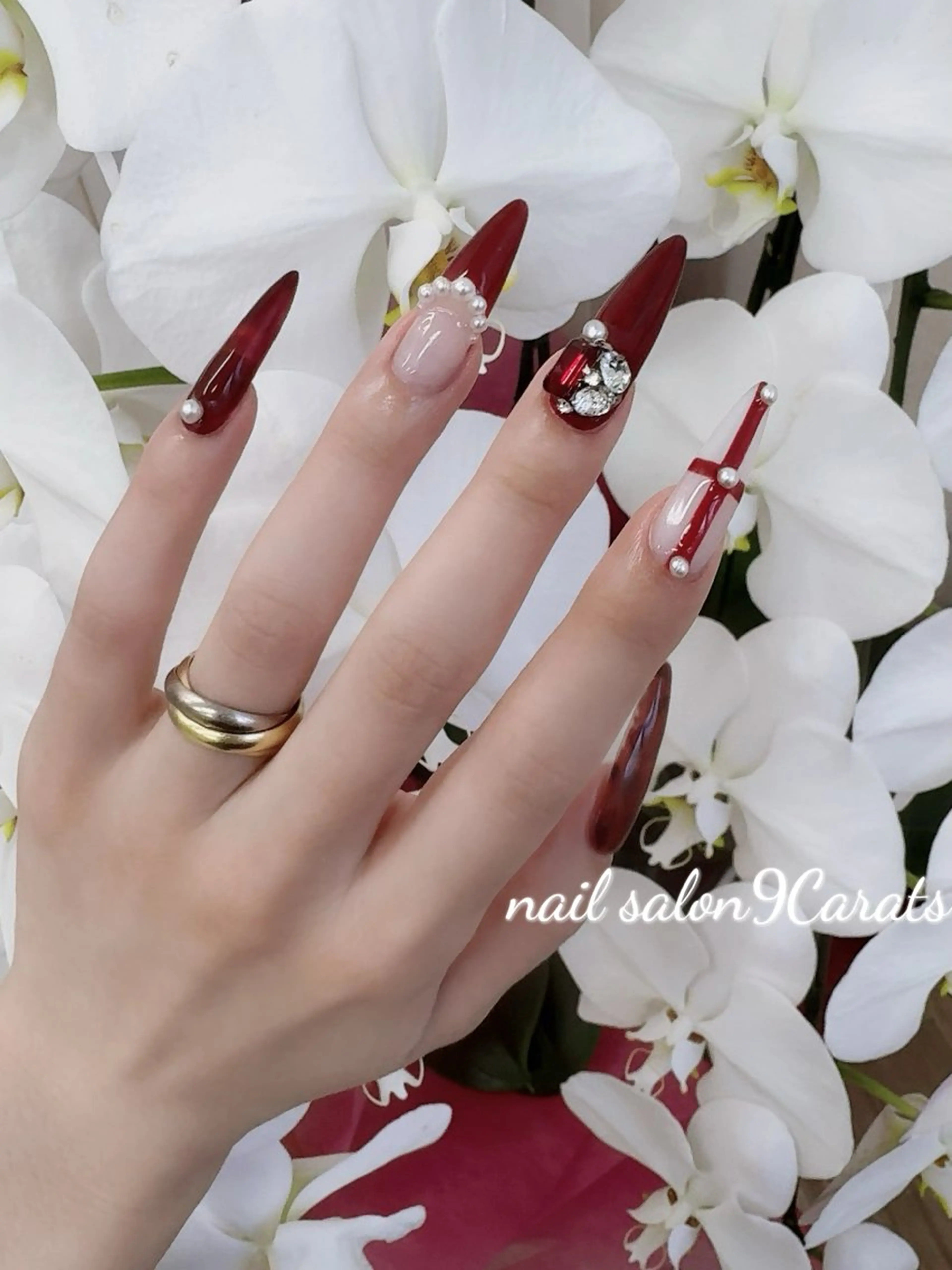 ネイル ハンドネイル ハンドケア ネイルサロン 9Carats神田のネイルデザイン