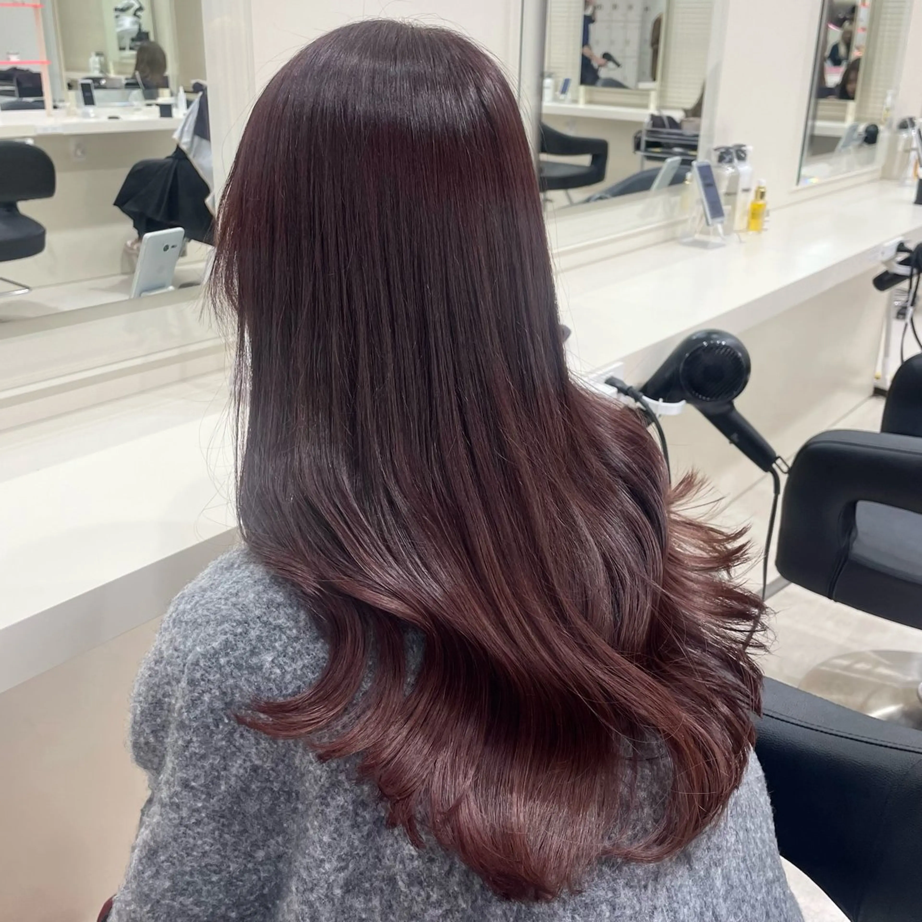 ロング ヘアカラー 🎀淡めモテカラー WAKANA🎀のヘアスタイル