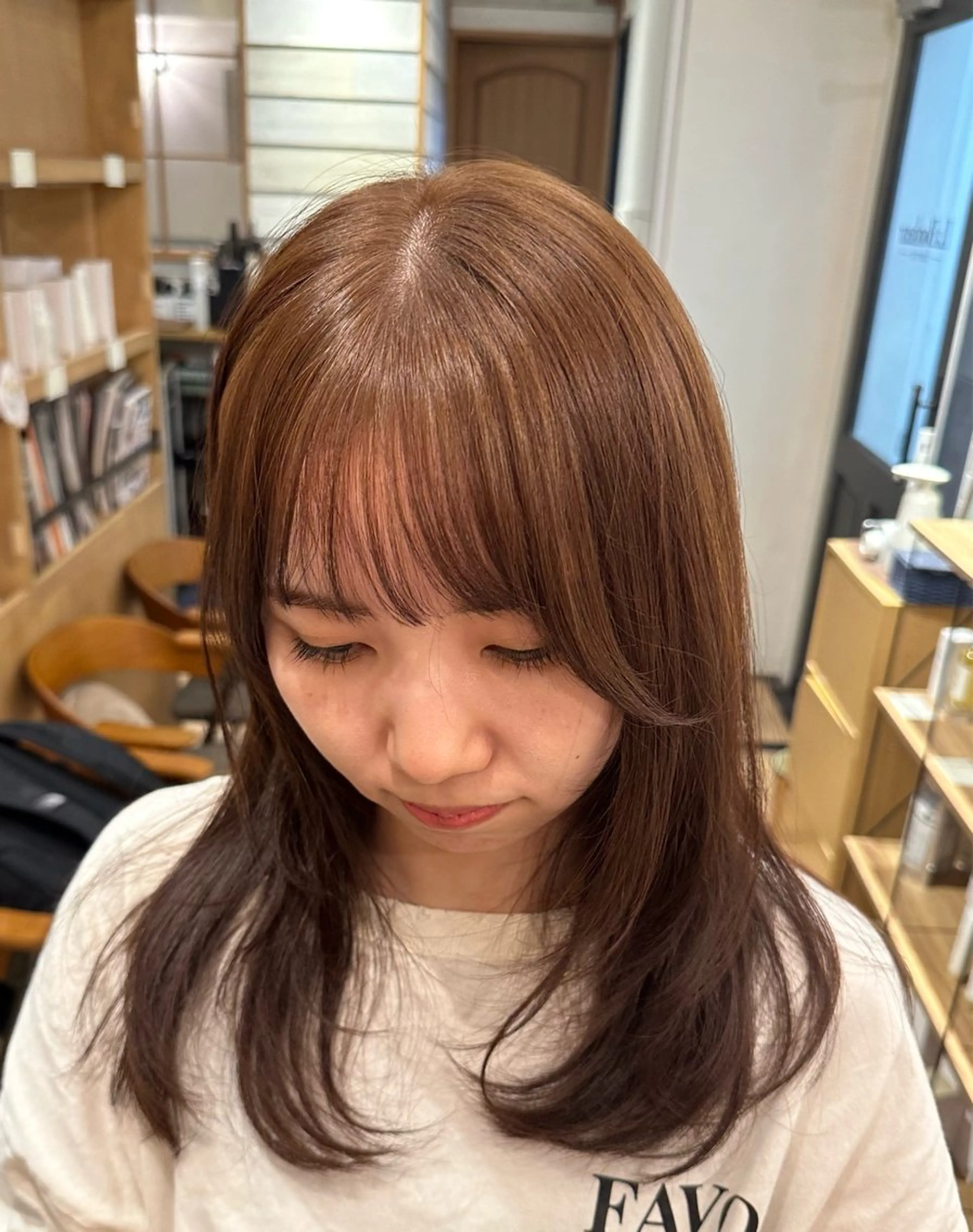 セミロング La bonheur hair reve 池袋店所属・🐈‍⬛ マナカ🐈‍⬛のヘアスタイル