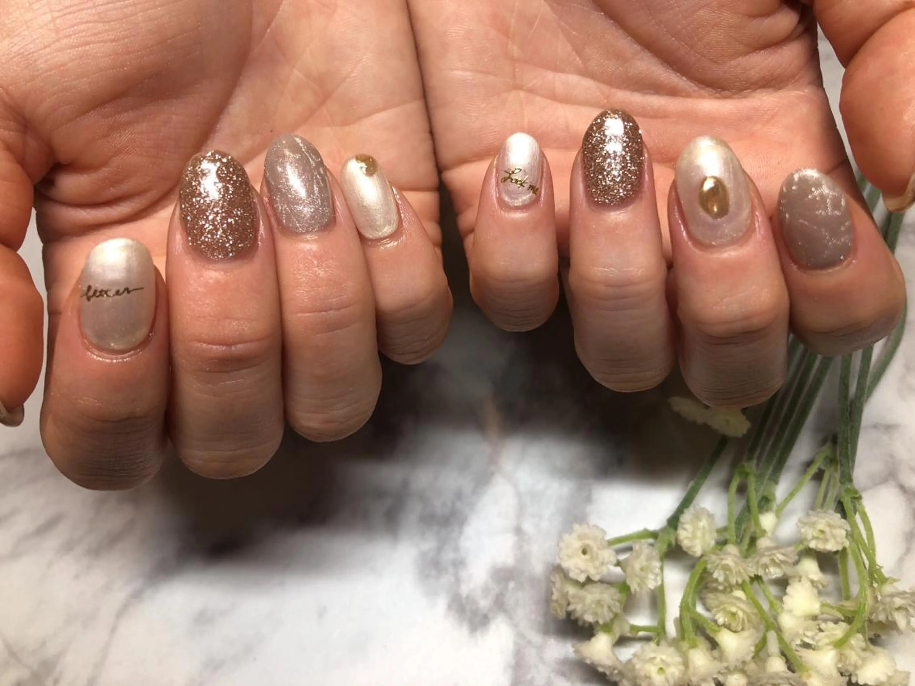 ミディアム Home salon Rのネイルデザイン